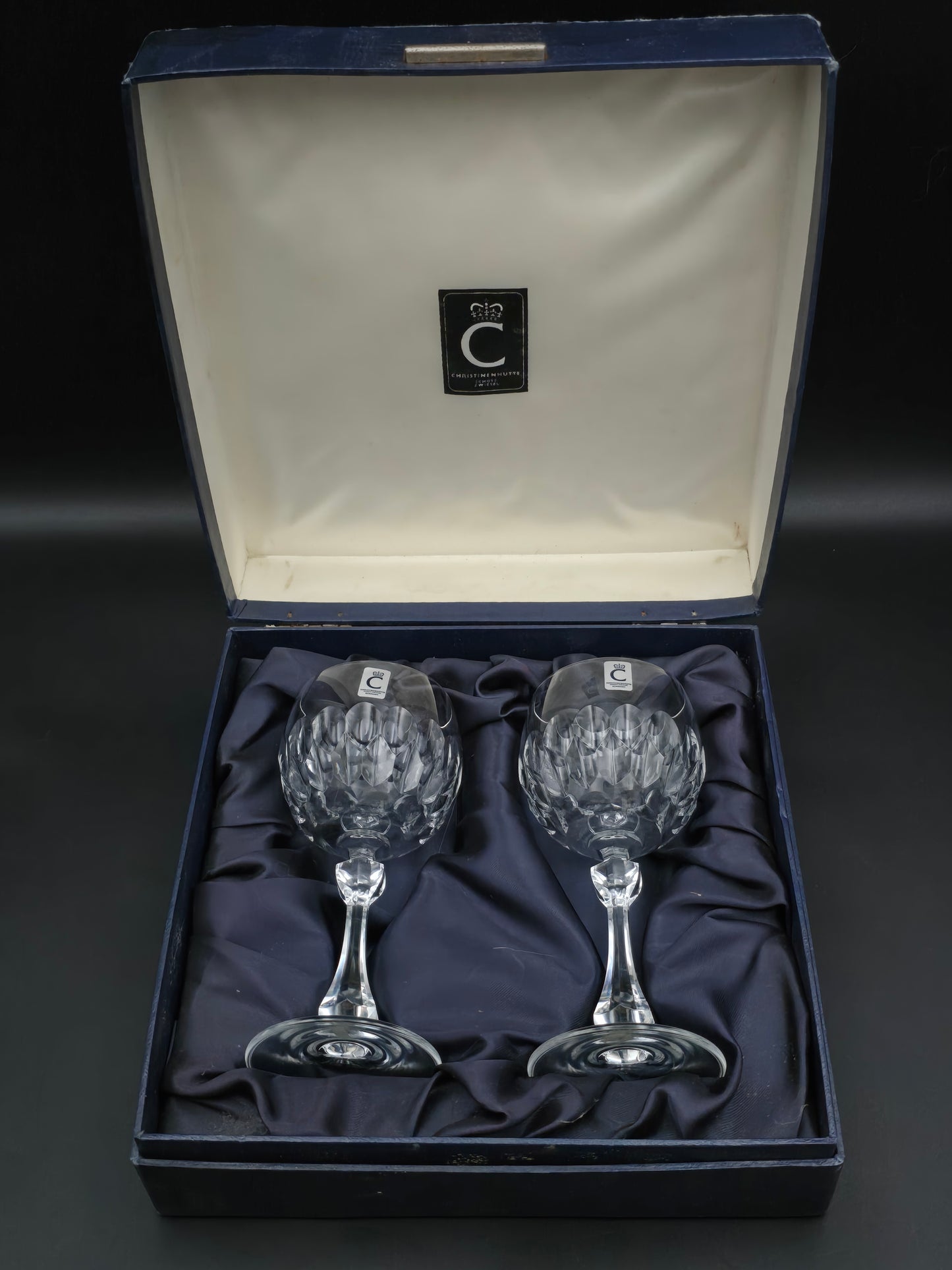Pair of Schott Zwiesel Christine Hutte Wine glasses in Original box. 150ml