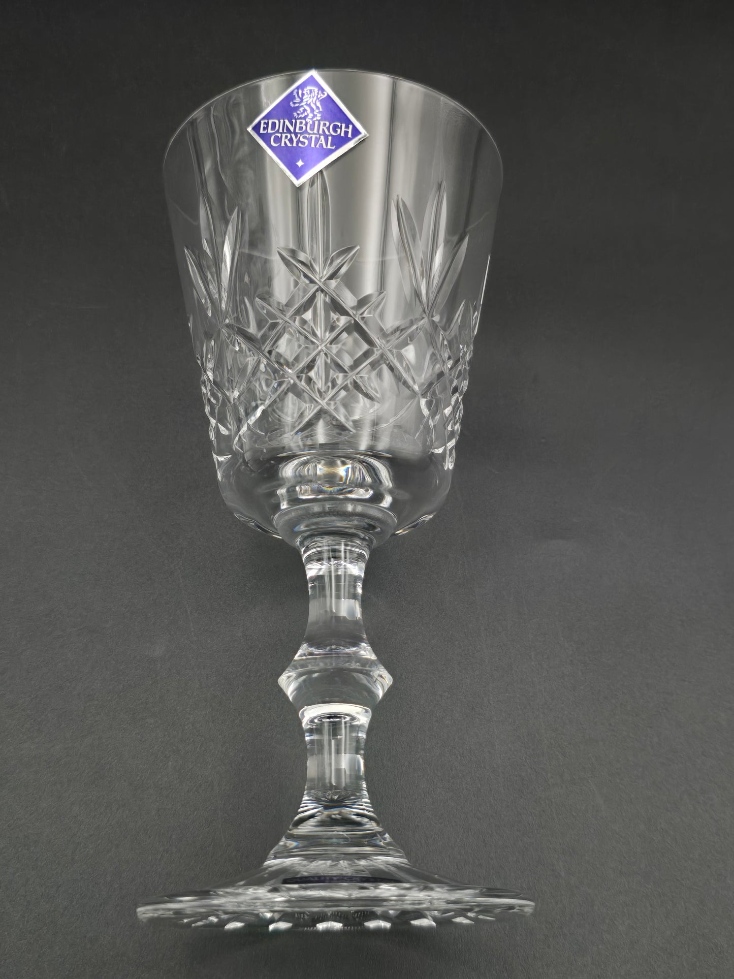 Set of 6 Edinburgh Crystal Wine Glasses – Lomond Pattern – Boxed – 200ml – Knopped Stem – Made in Scotland