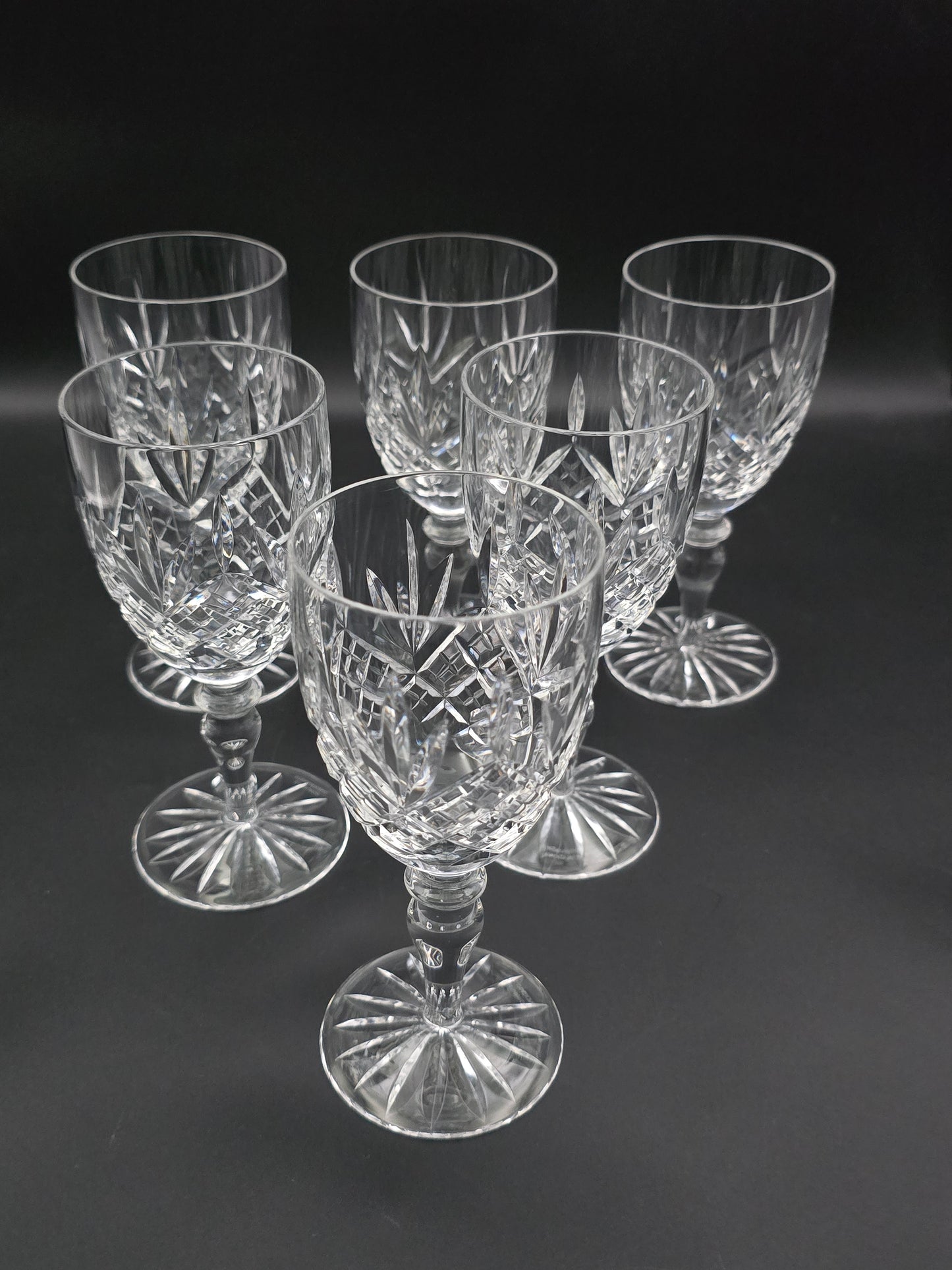 Set of 6 Edinburgh Crystal Balmoral Pattern Crystal wine glasses. 200ml. 15.5cm tall.