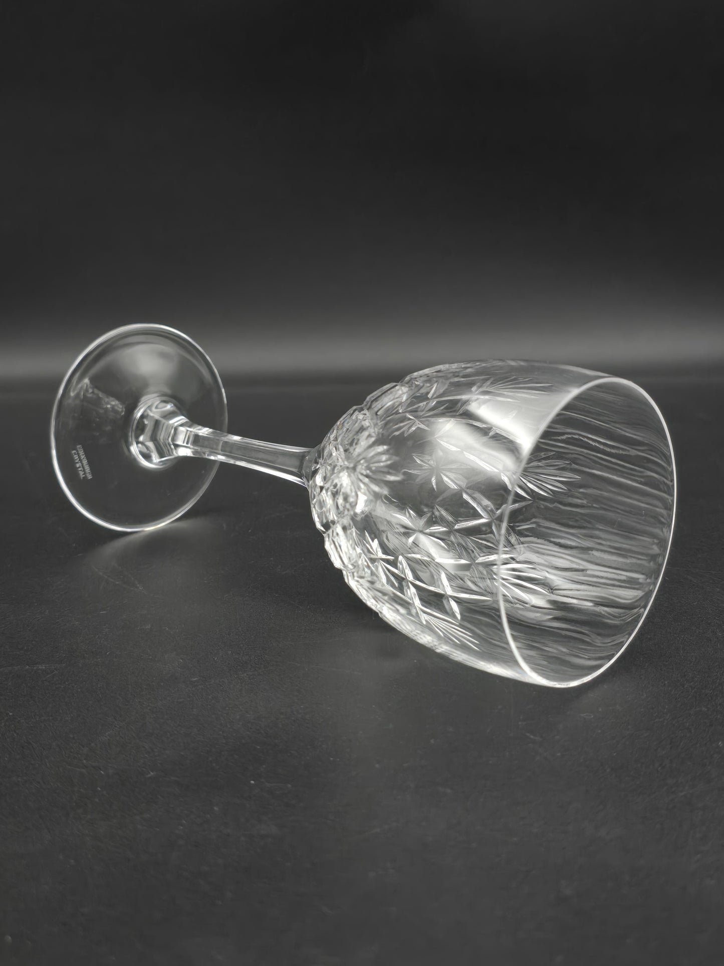 Set of 4 Edinburgh Crystal Kelso Pattern Crystal wine glasses 250ml