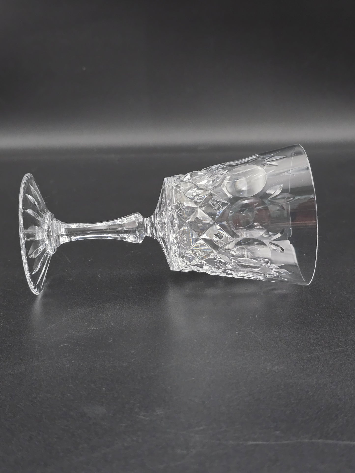 Set of 6 Fine, Hand Cut Crystal Wine Glasses, 175ml Boxed. Brierglass,English.