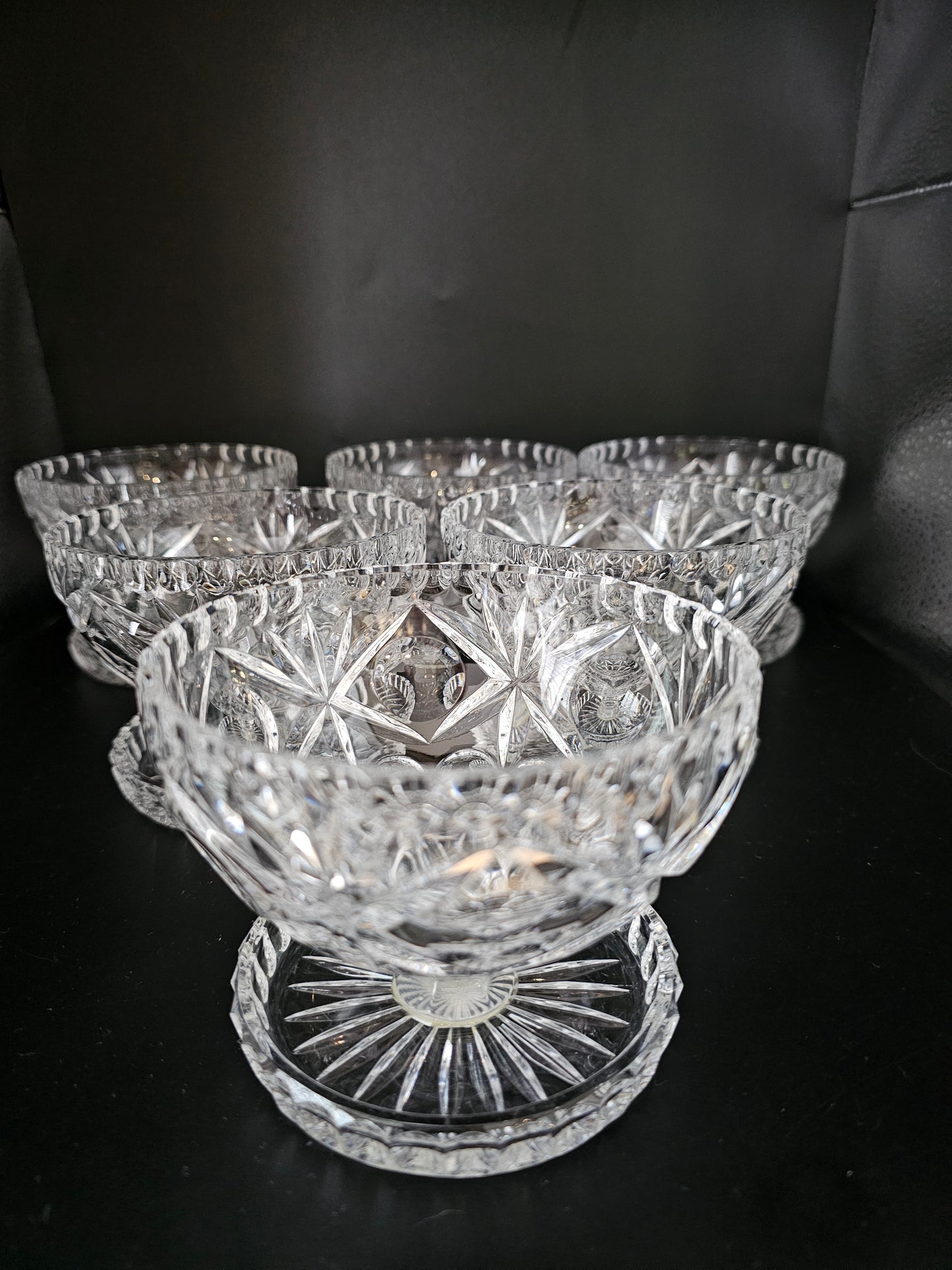 Set of 6 Beautiful vintage Crystal starter or Dessert bowls