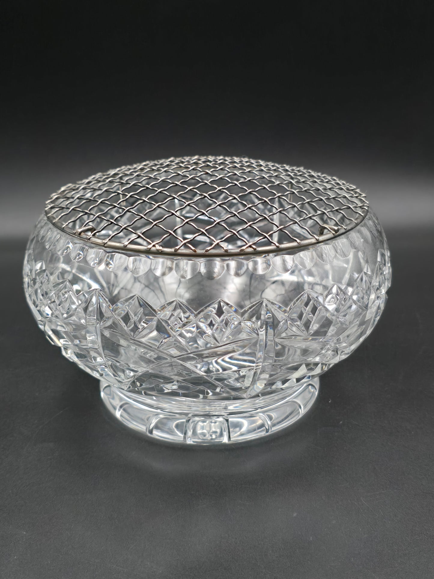 Vintage Lead Crystal Rose Bowl – 17.5cm Star Cut Base & Cross Pattern – Medium Table Centrepiece Vase