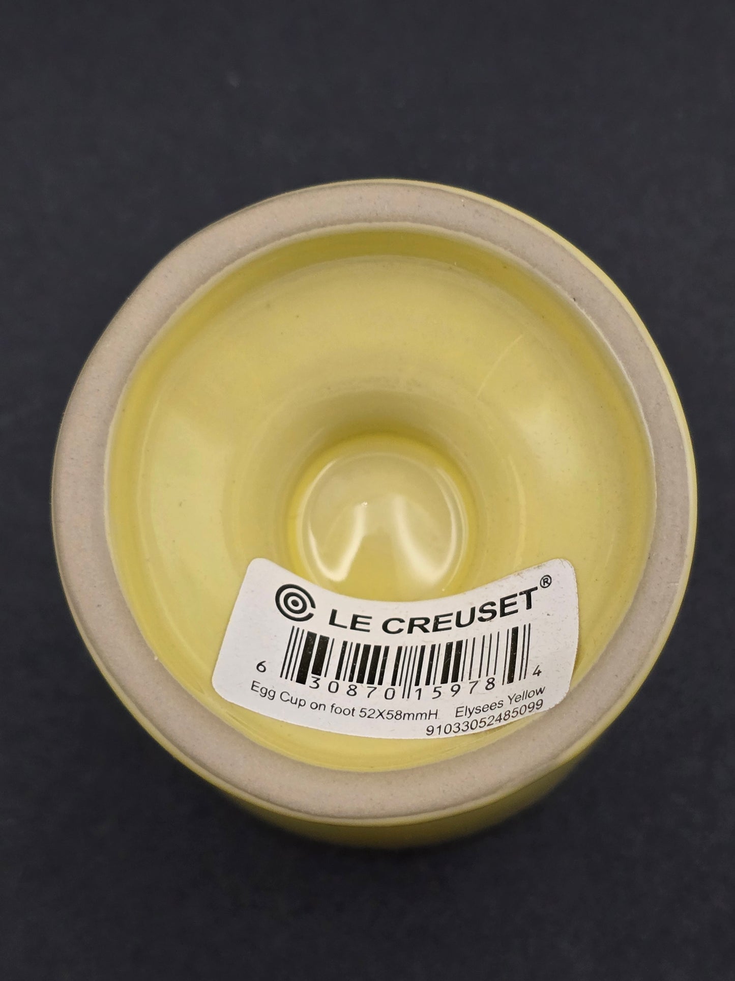 Set of 6 Le Creuset Elysees Yellow Egg Cups – Brand New in Box, Unused.