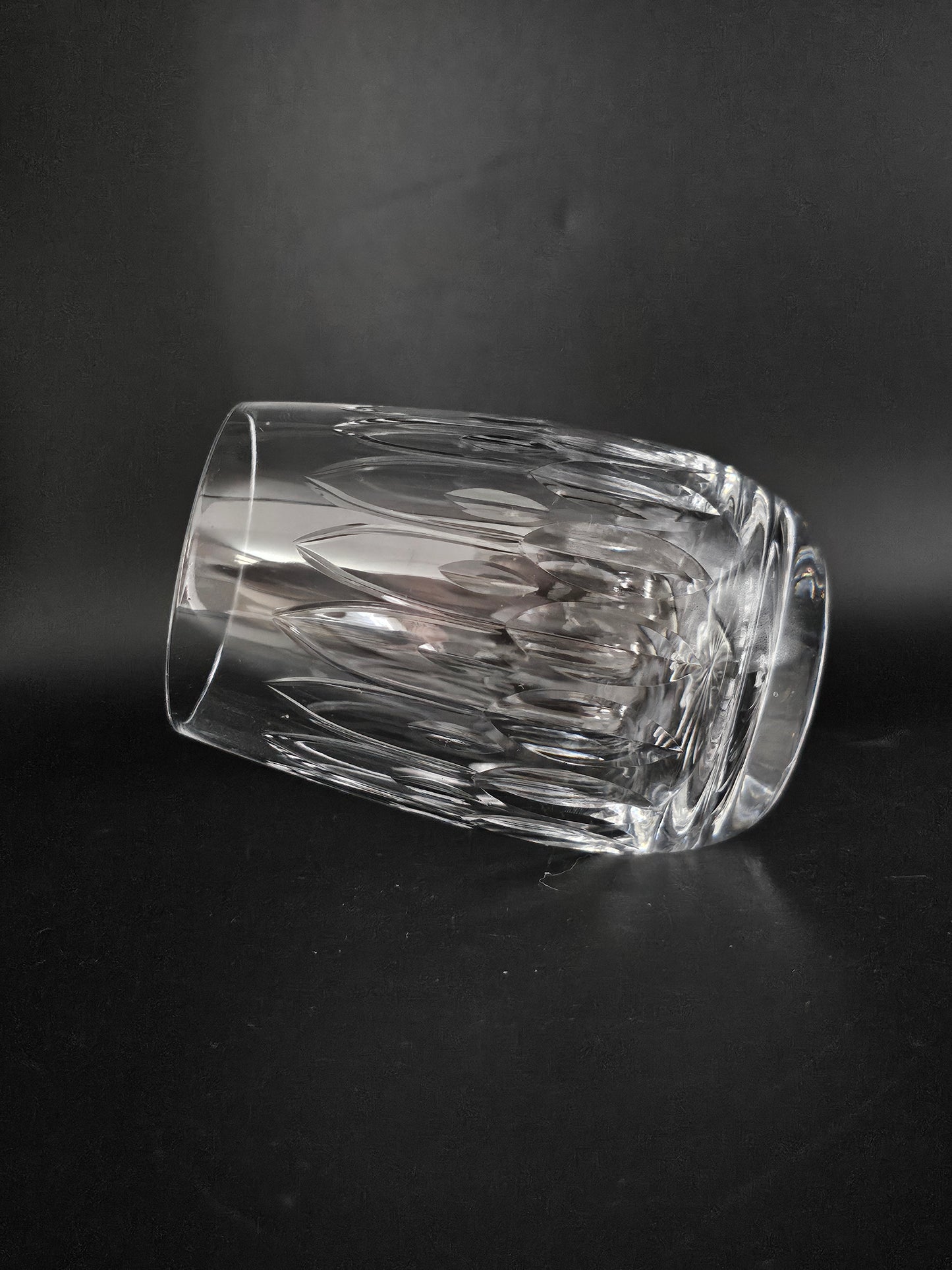 Set of 6 Crystal tumblers. Ideal for water or juice. 300ml. 11oz