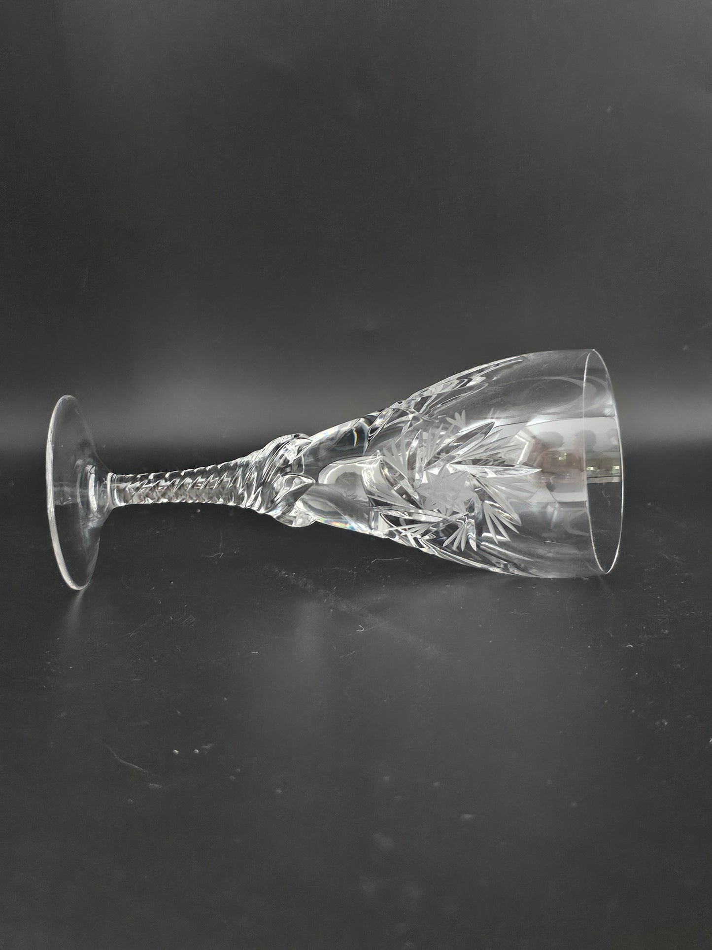 Beautiful Single Crystal Wine Glass. 150ml