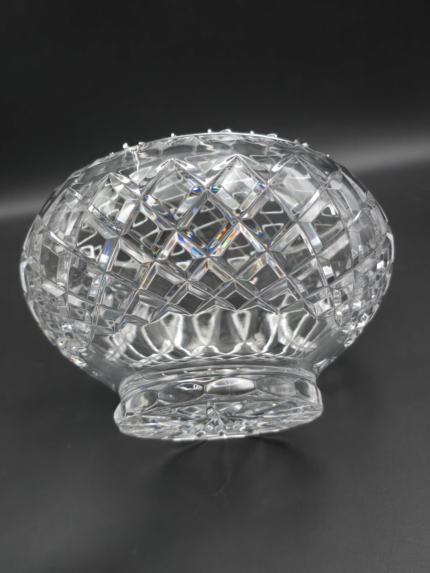 Beautiful Vintage Large Crystal Rose Posy Bowl. 16.5cm wide.