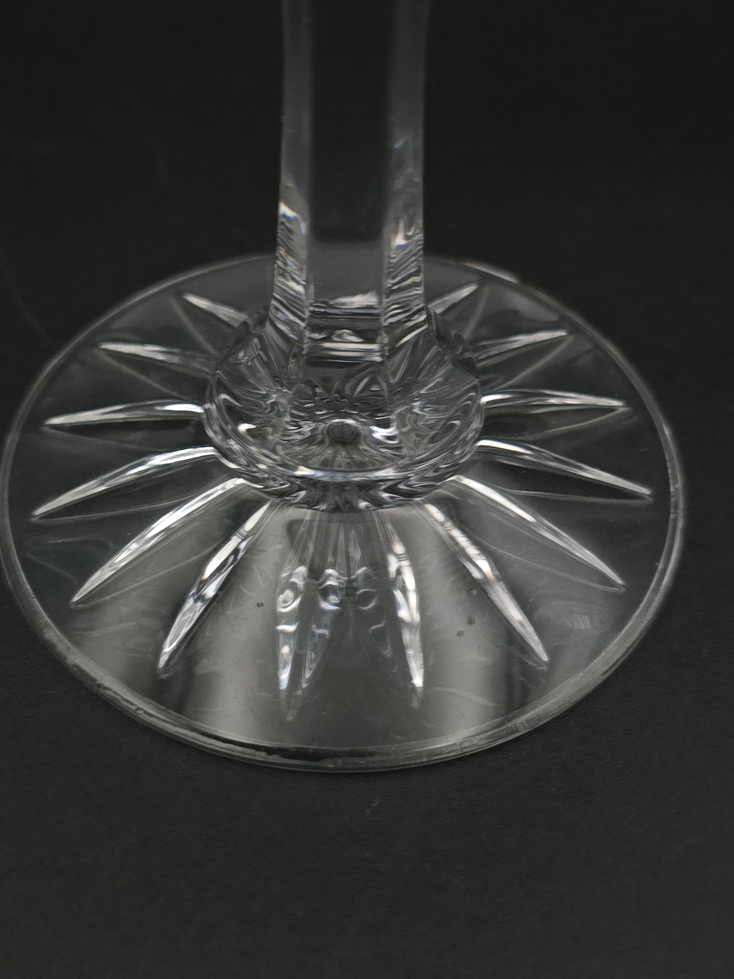 Set of 6 Vintage Crystal Wine Glasses 225ml