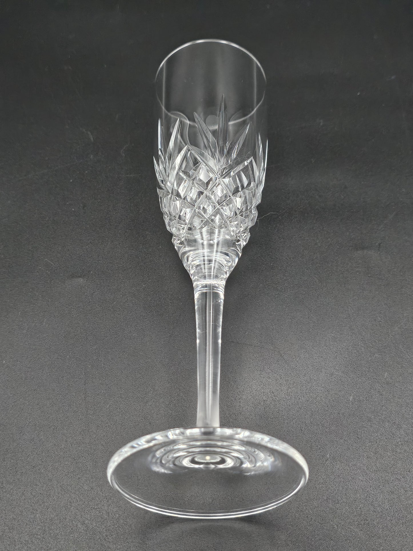 Beautiful set of 6 Classic Crystal Champagne Flutes 175ml 21cm tall