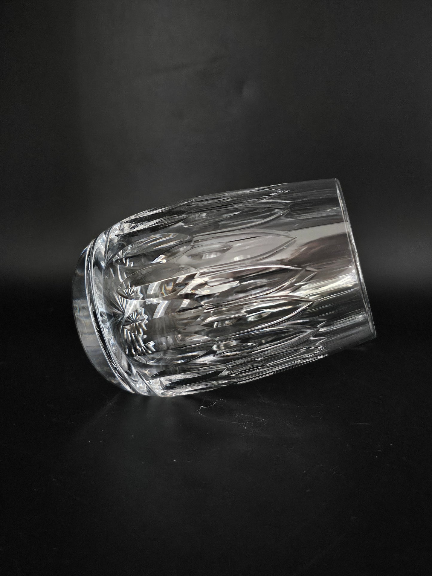 Set of 6 Crystal tumblers. Ideal for water or juice. 300ml. 11oz