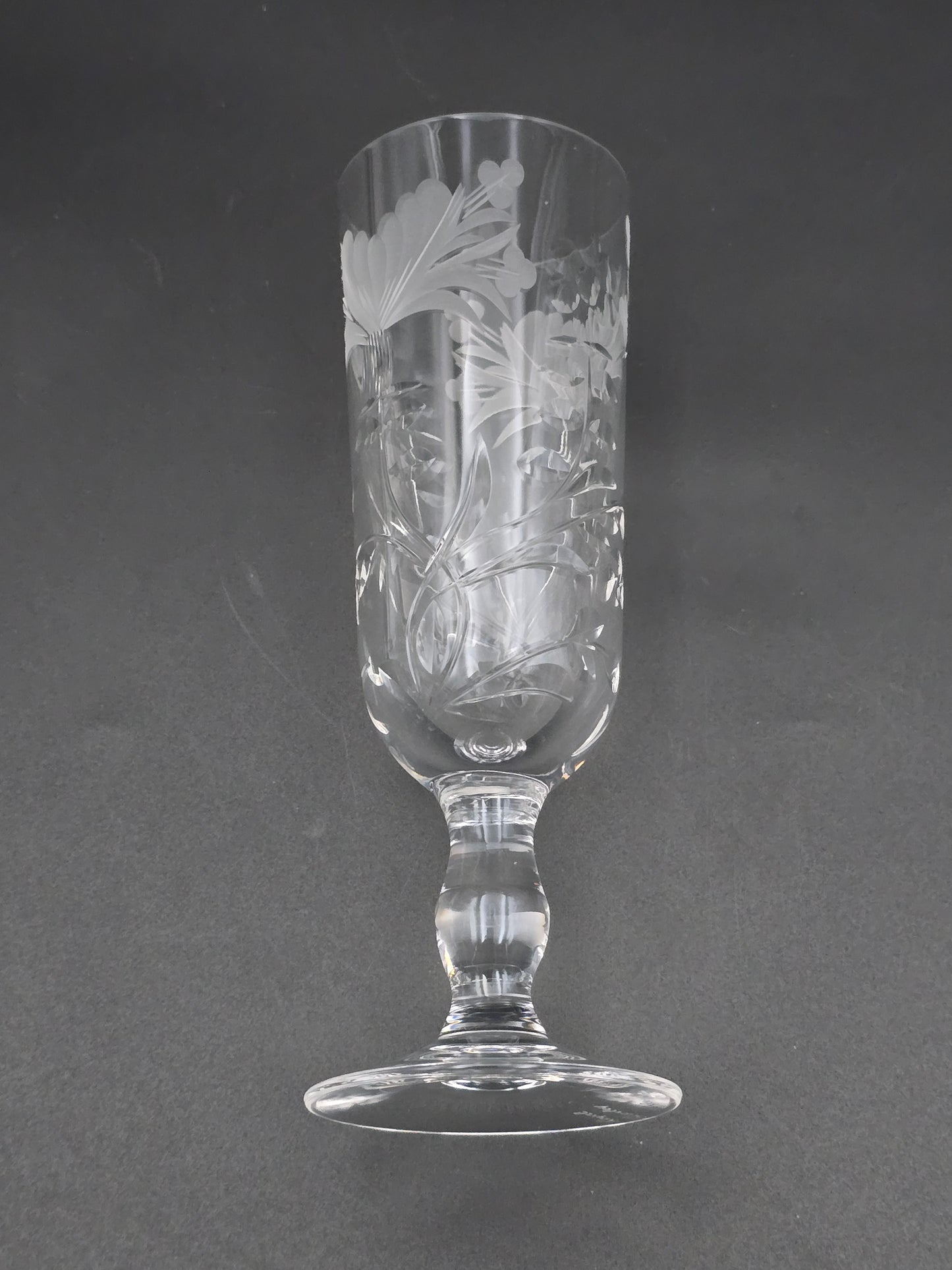 Set of 6 Royal Brierley Honeysuckle Crystal Champagne Flutes. 175ml. 17cm tall