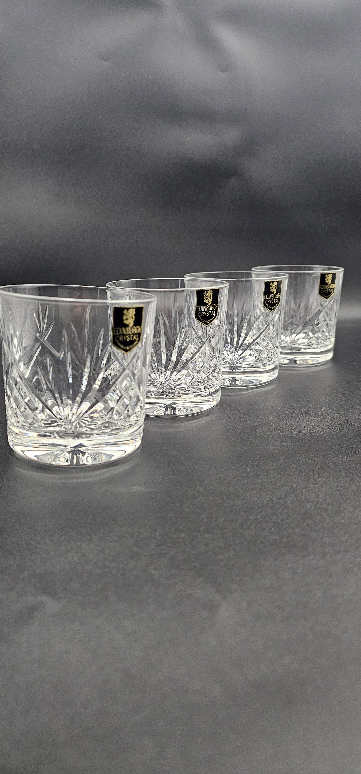 Set of 4 Edinburgh Crystal Sutherland Pattern Crystal Tumblers in satin lined presentation box 9oz