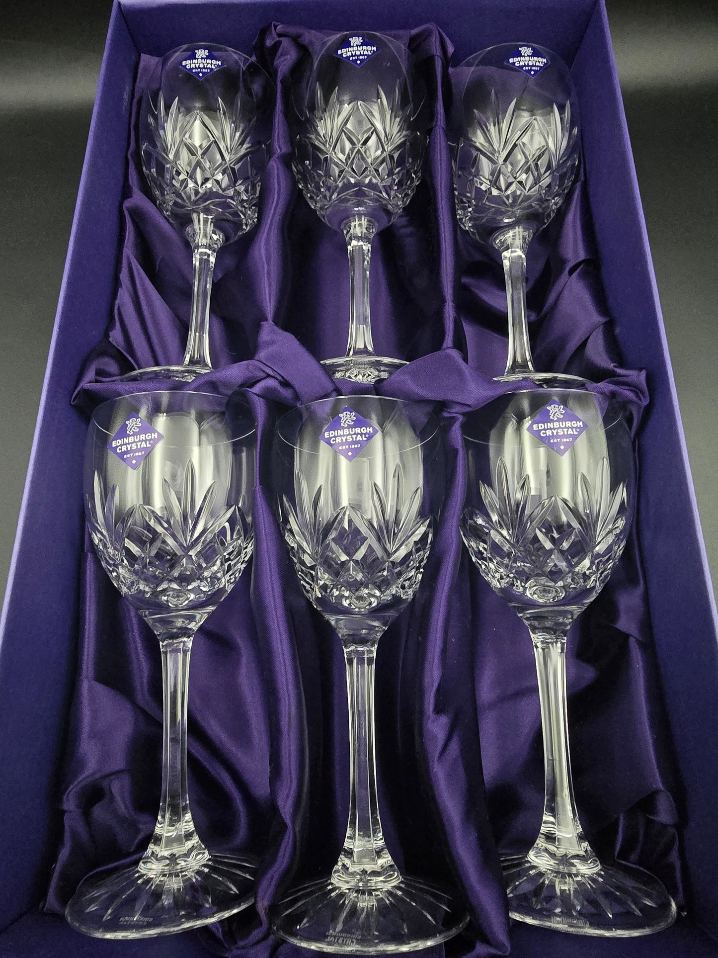 Set of 6 Edinburgh Crystal Tay Wine Glasses 275ml – Boxed, Unused, With Stickers – Textured Stem, Star Cut Base – 19cm Tall