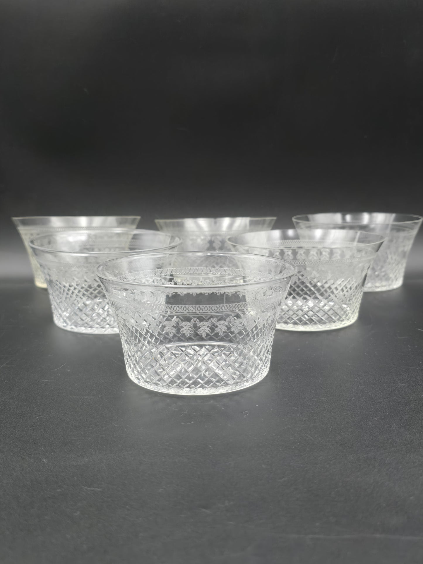 Set of 6 Lady Hamilton Pall Mall Crystal Bowls. 11.5cm wide.