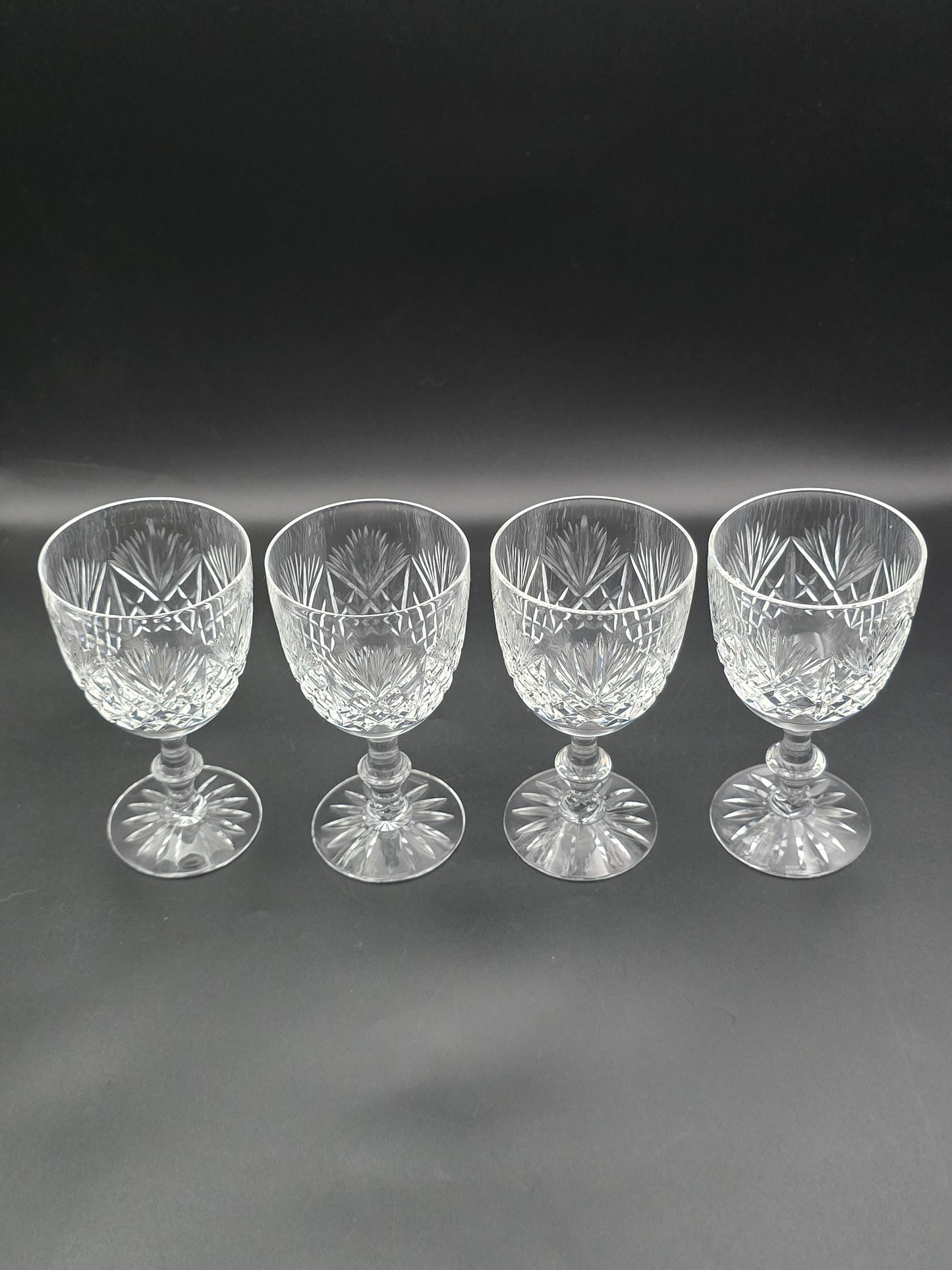 Set of 4 Edinburgh Crystal Iona Pattern 225ml.  14.5cm tall.