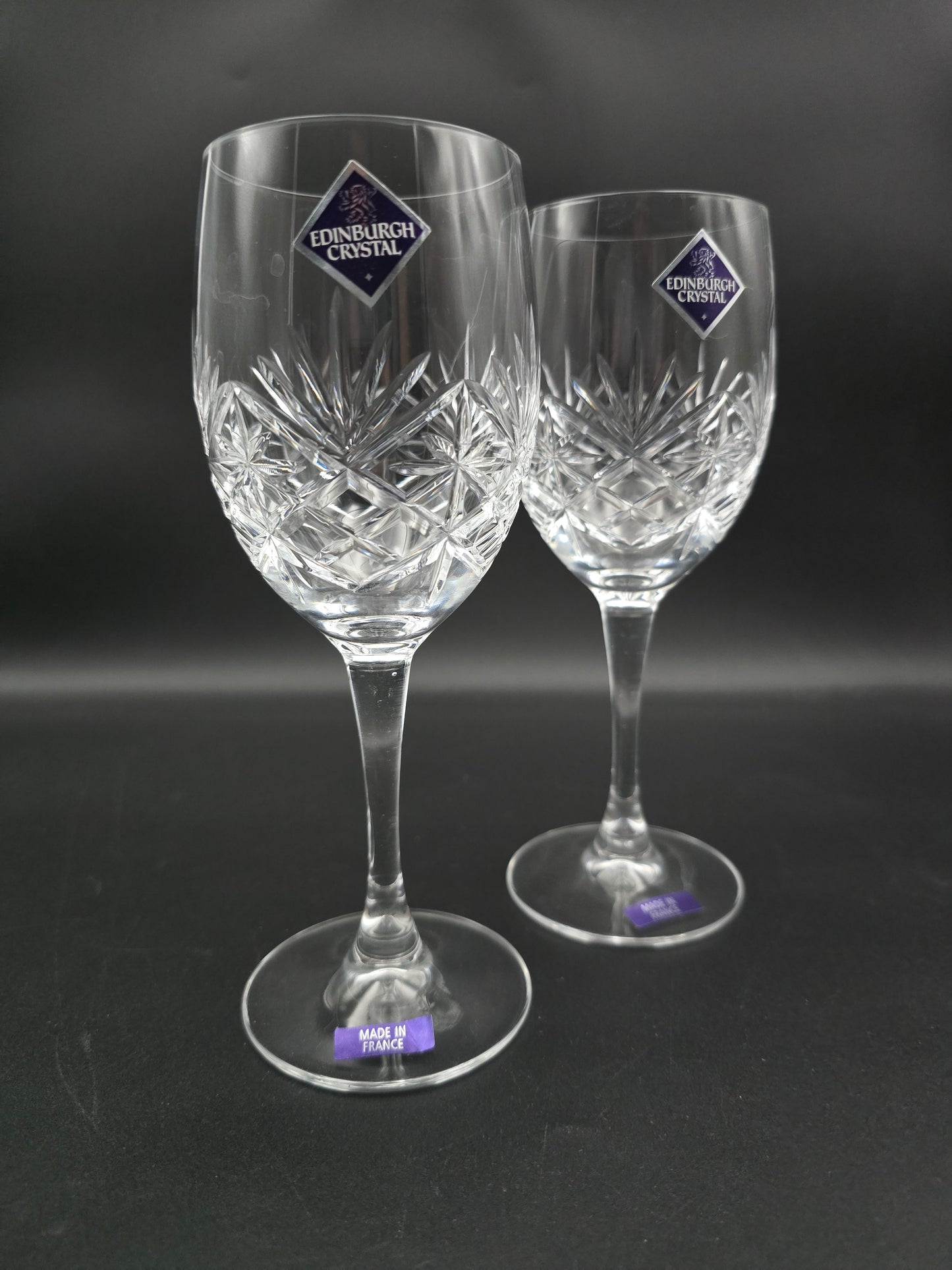 Pair of Large Edinburgh Crystal Duet Pattern Crystal wine glasses 250ml 18.5cm tall.