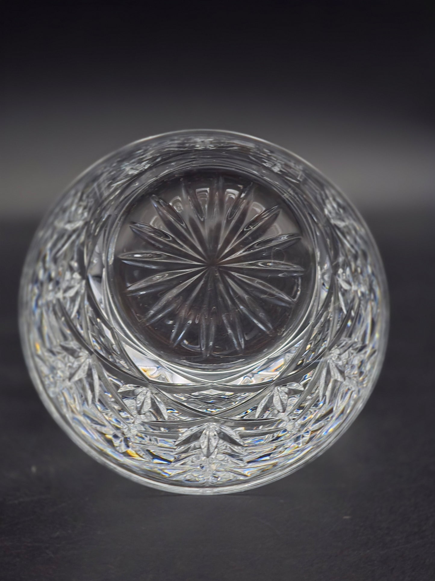 Vintage Heavy-Cut Lead Crystal Tumblers – 10 oz 8.5 cm Tall, Ideal for Whisky, Water or Juice
