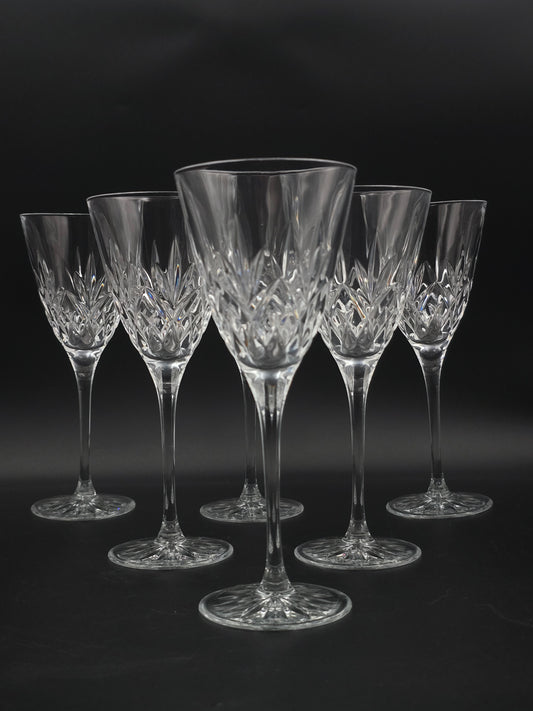 Set of 6 Edinburgh Crystal International “Romeo” Pattern Wine Glasses – 200 ml Lead Crystal, Star‑Base, Slender Stem, Maker’s Mark