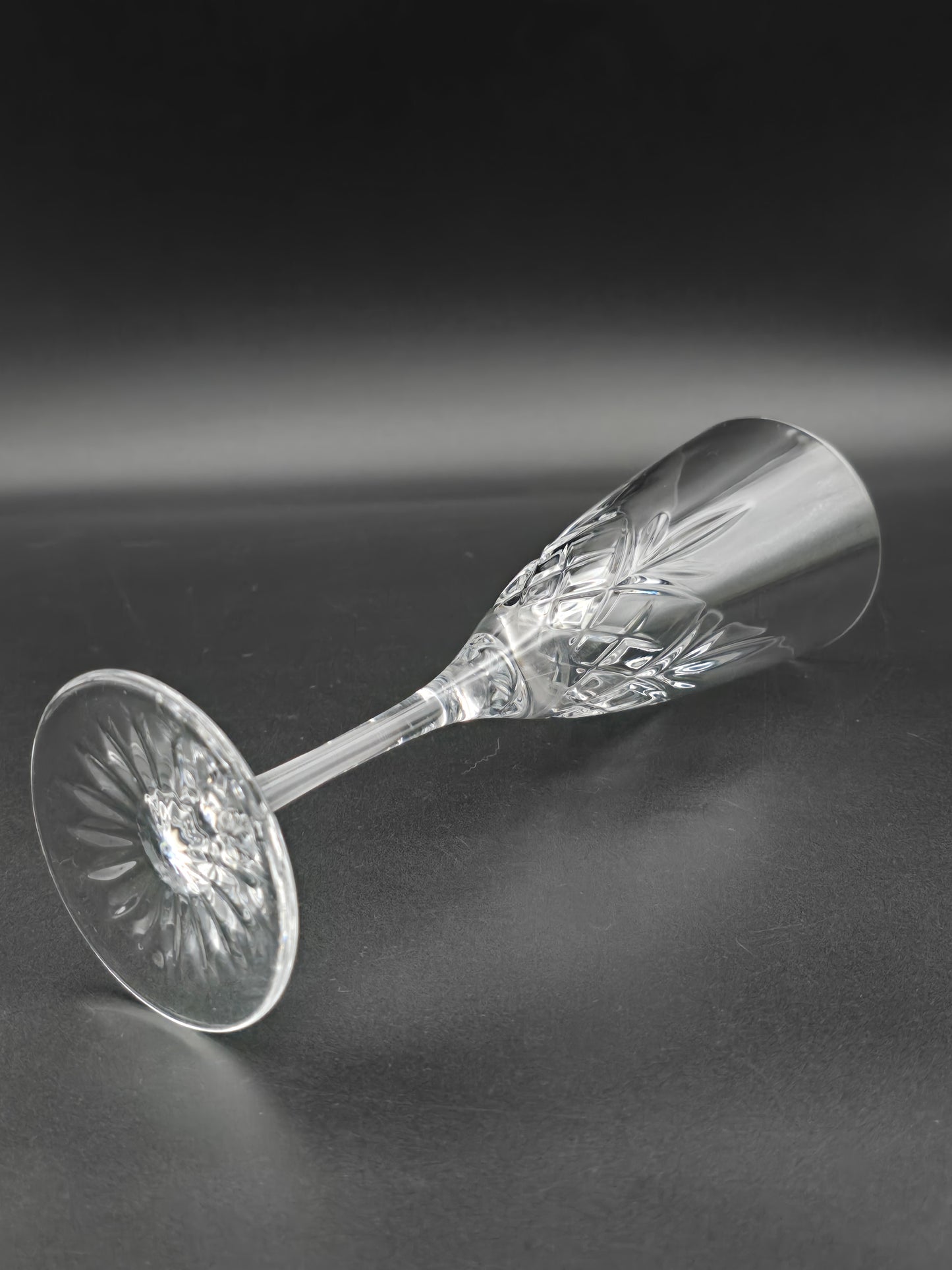 Edinburgh Crystal Romeo Champagne Flute | 200ml | Made in Scotland | Tall Cut Crystal Glass | Wedding Toast | Vintage Crystal