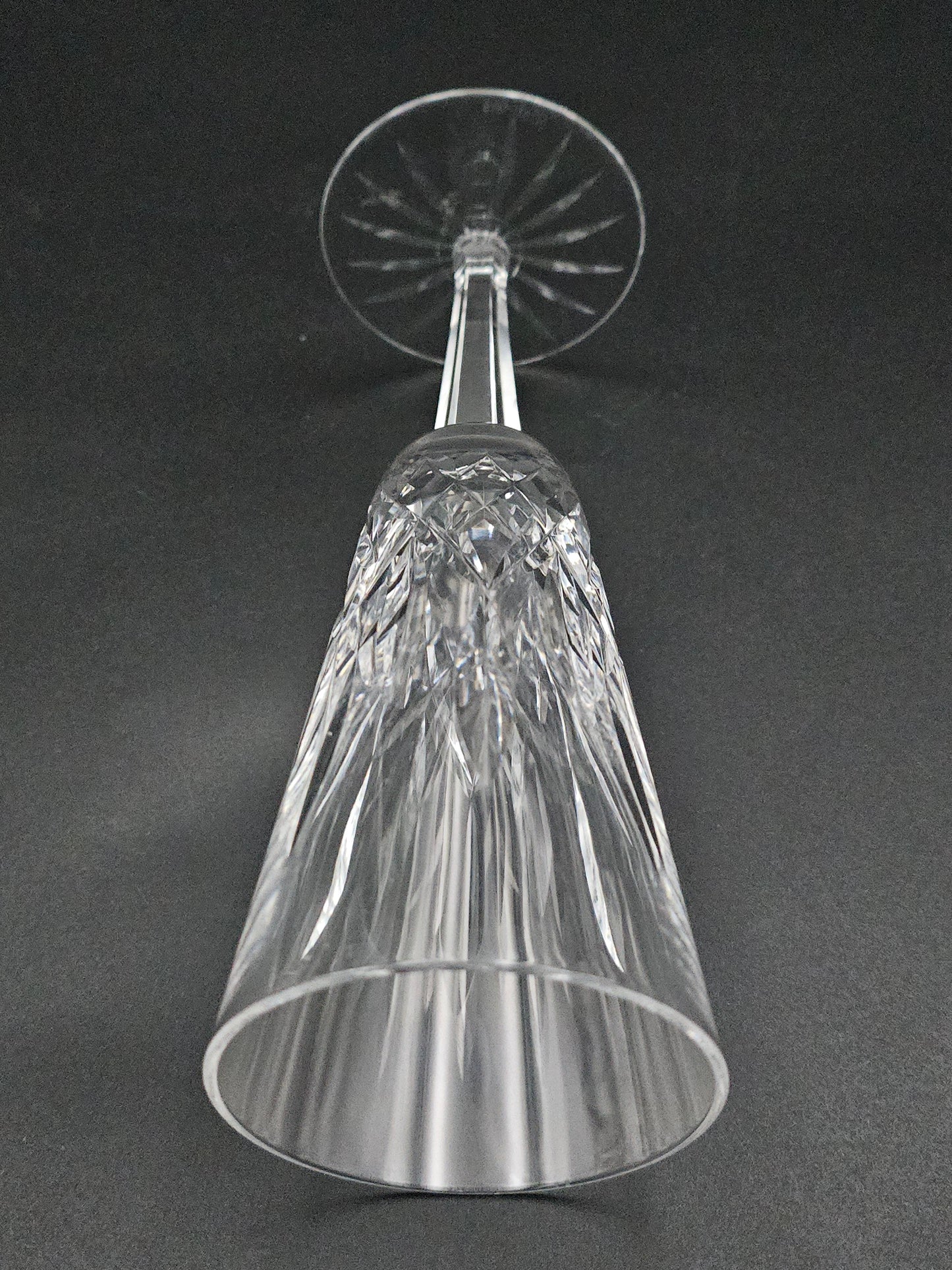 Waterford Lismore Crystal Champagne Flutes. Set of 6 150ml. 18.5cm tall