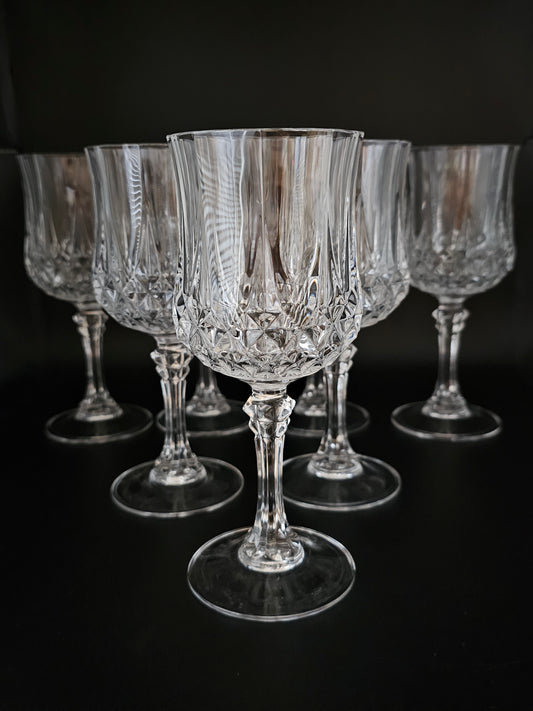 Set of 6.(Plus 1 free!) Tall, Large Crystal Wine Glasses. 18cm tall. 250ml.