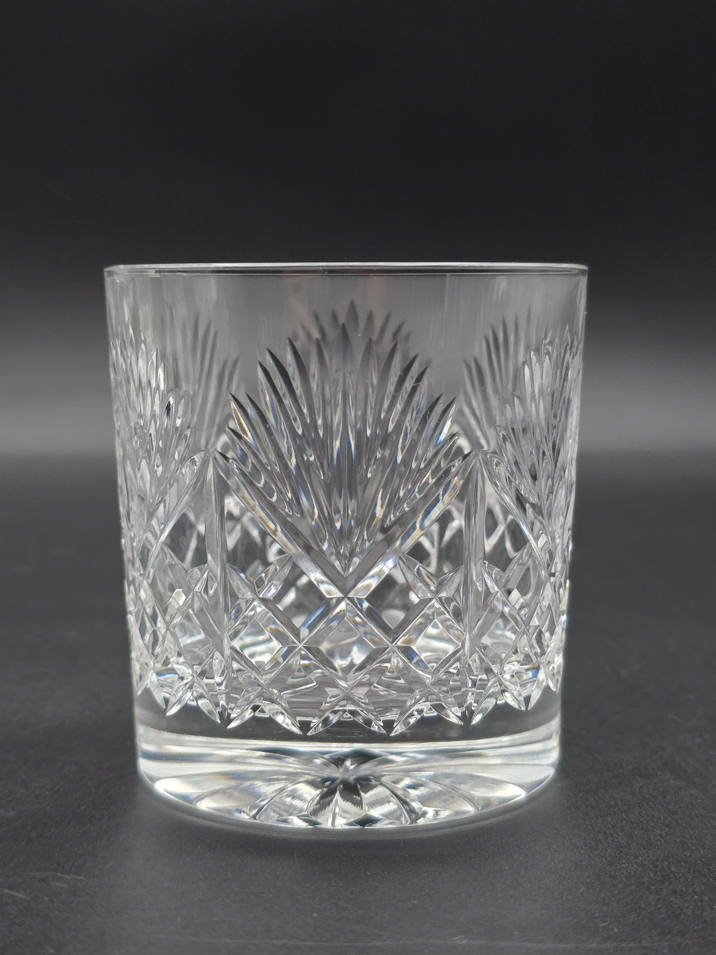 Stunning set of 6 Large Edinburgh Crystal Iona Pattern Tumblers. 10oz