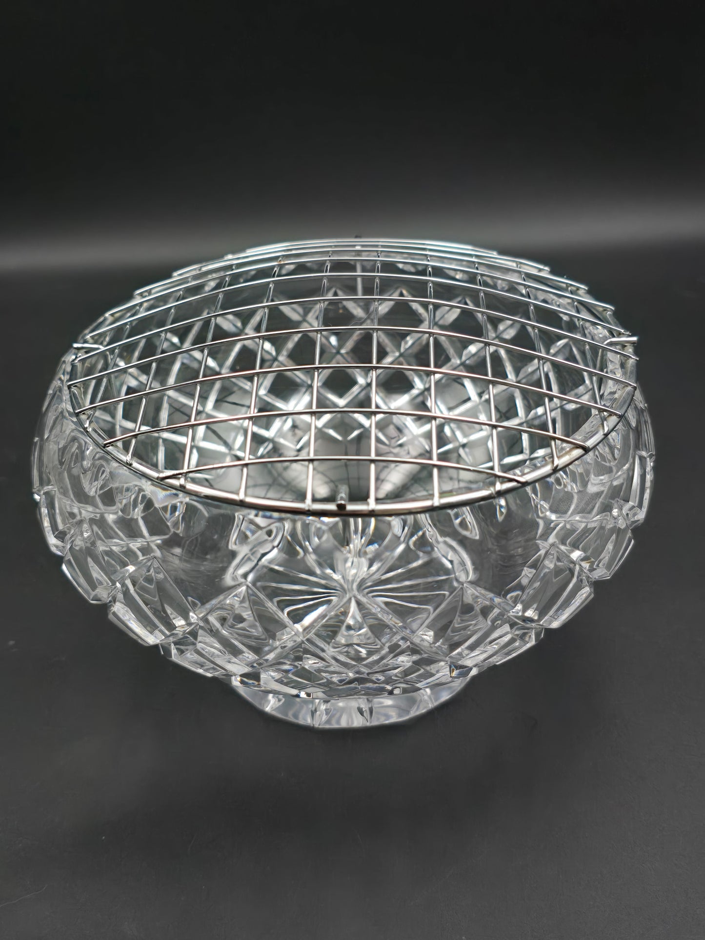 Beautiful Vintage Large Crystal Rose Posy Bowl. 16.5cm wide.