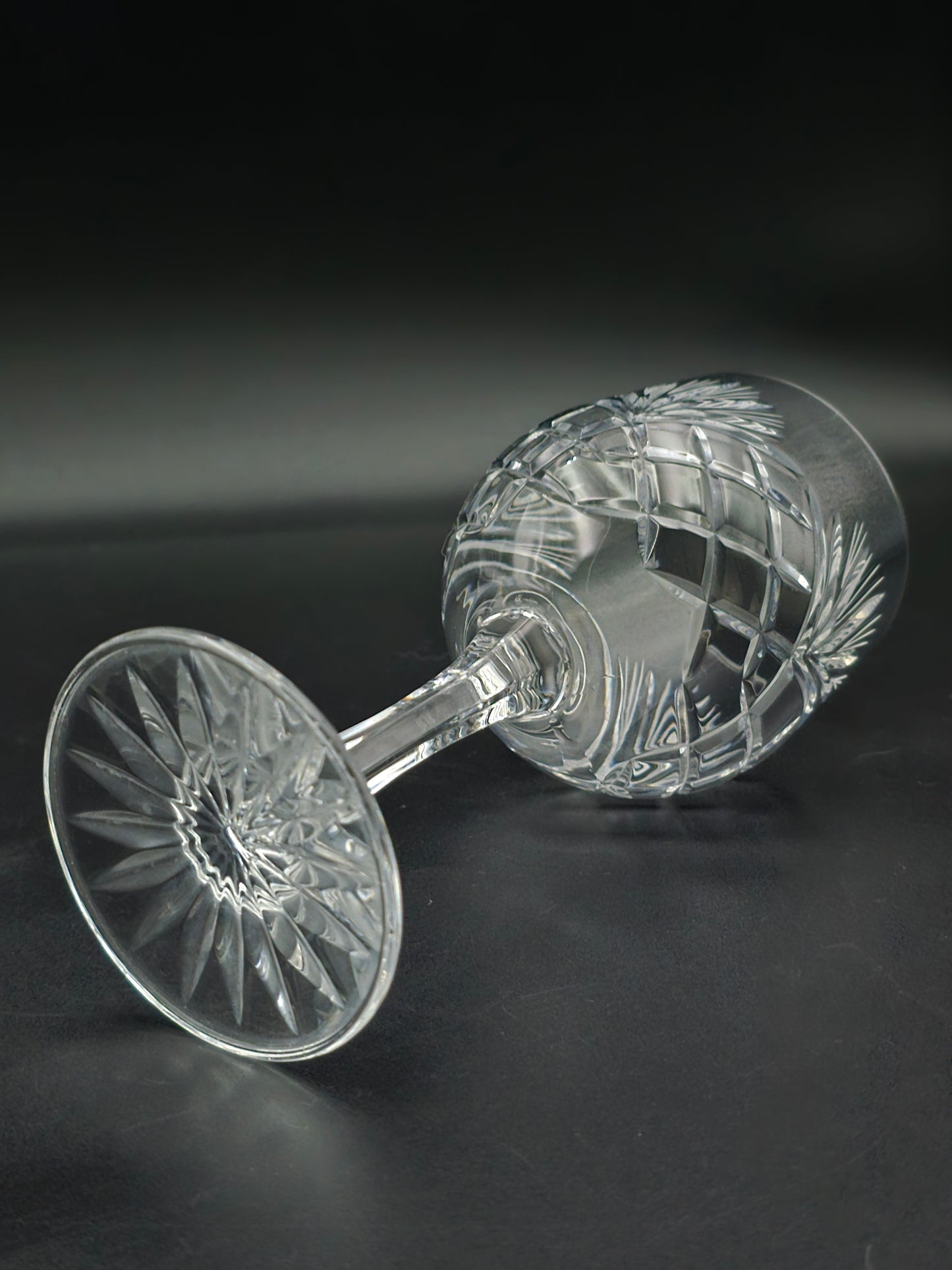 Vintage Zawiercie Monika Pattern Lead Crystal Wine Glass – 300 ml, 18 cm, Star‑Cut Base, Poland c. 1990s