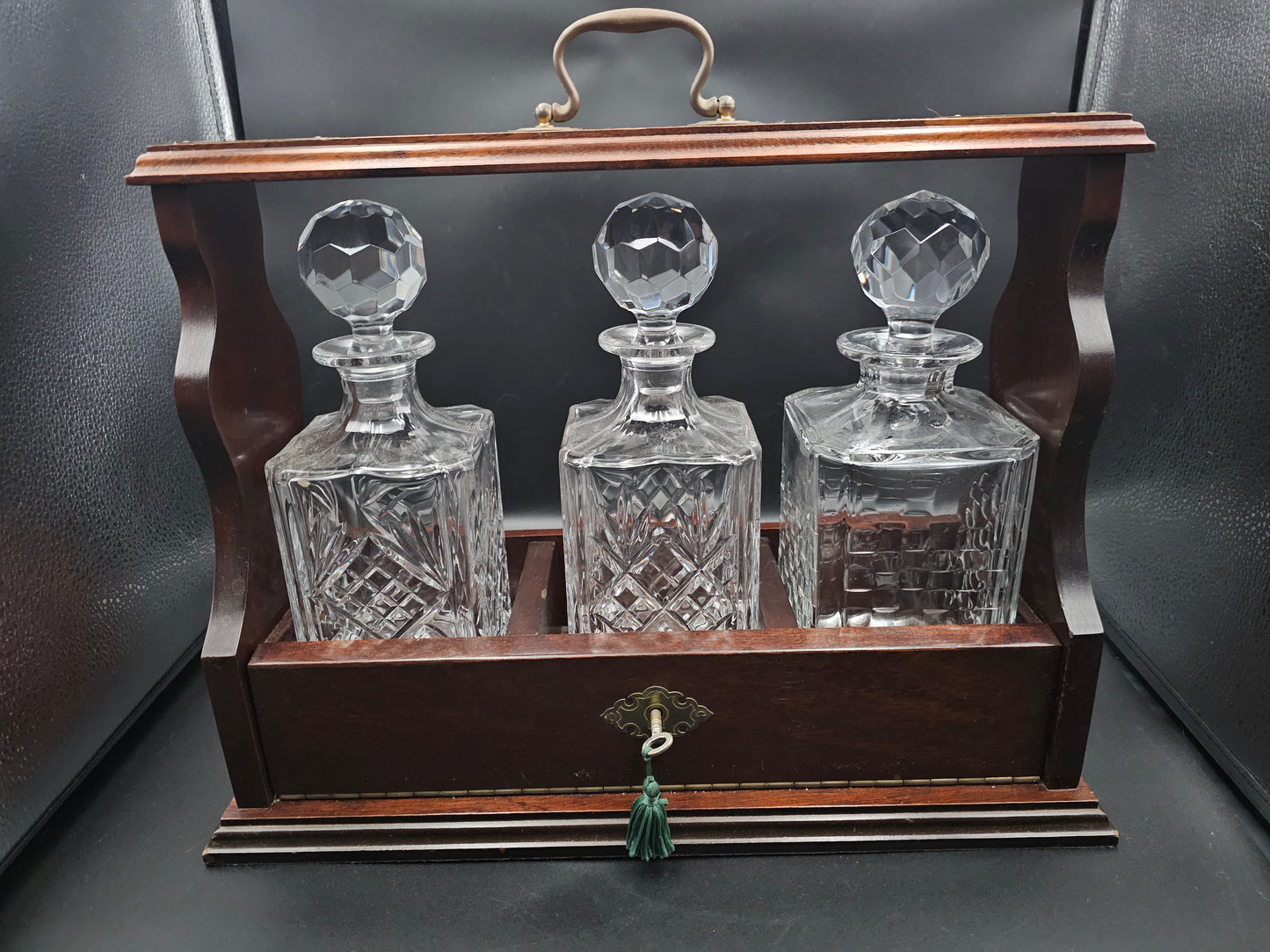 Beautiful Triple Decanter Tantalus with working lock and key