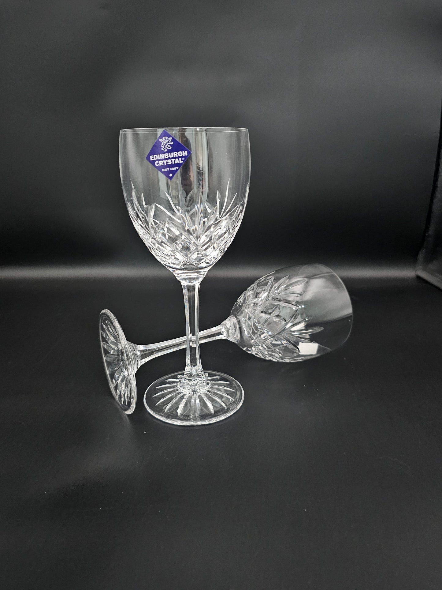 Pair of Edinburgh Crystal Tay Pattern Wine Glasses. 275ml. 19cm tall. Boxed.