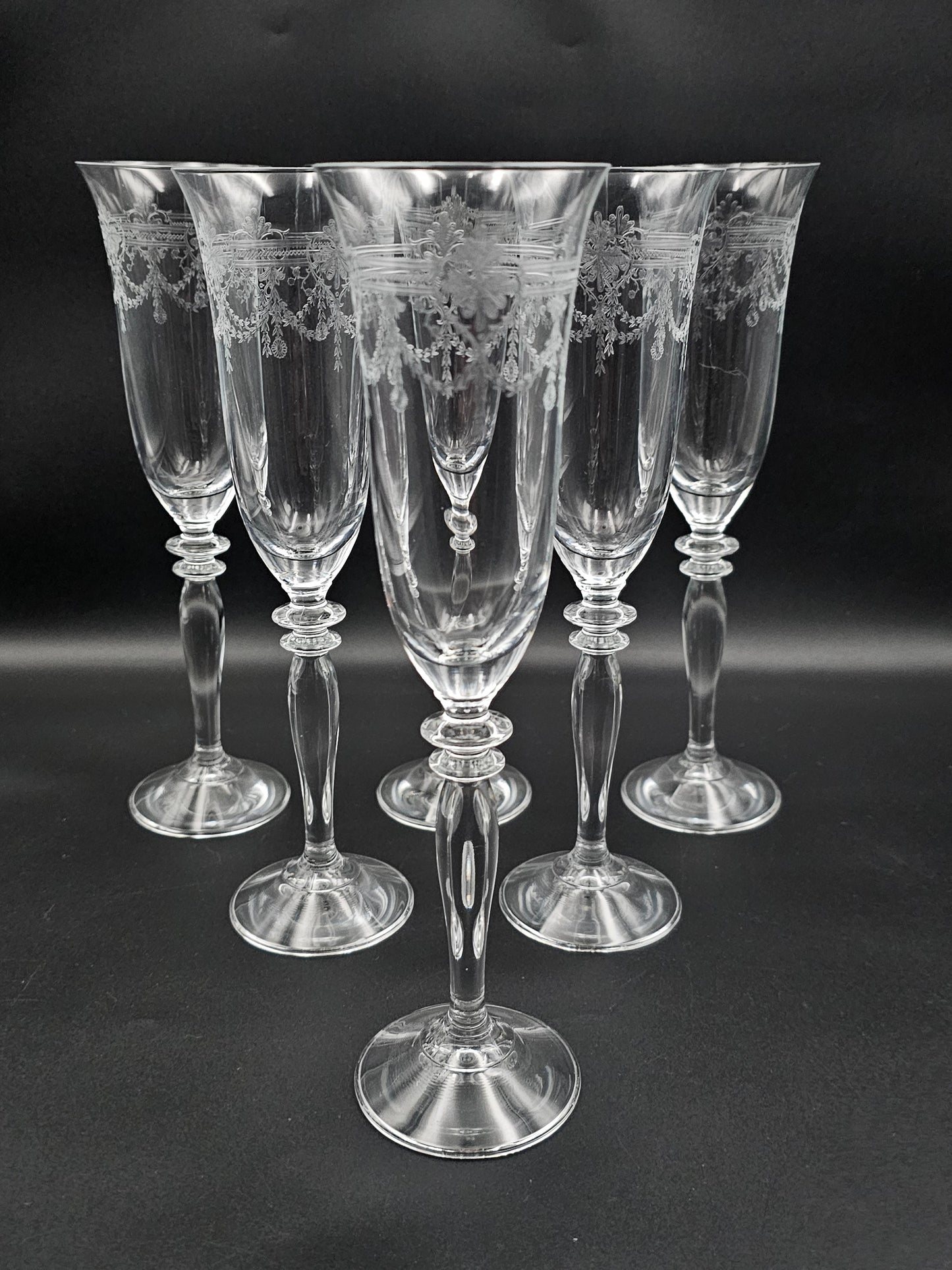 Beautiful set of 6 vintage Crystal Champagne Flutes 24cm tall