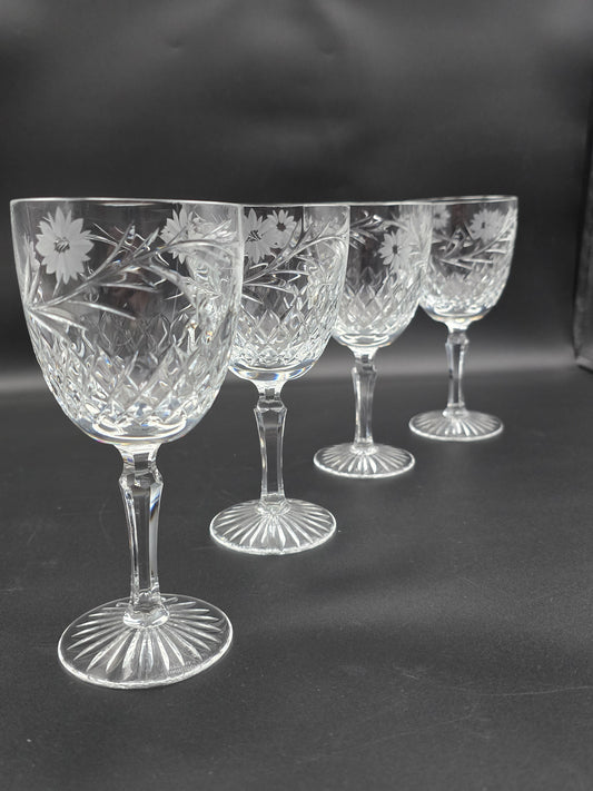 Set of 4 Large Edinburgh Crystal Argyll Pattern Crystal wine glasses 250ml 16.5cm tall