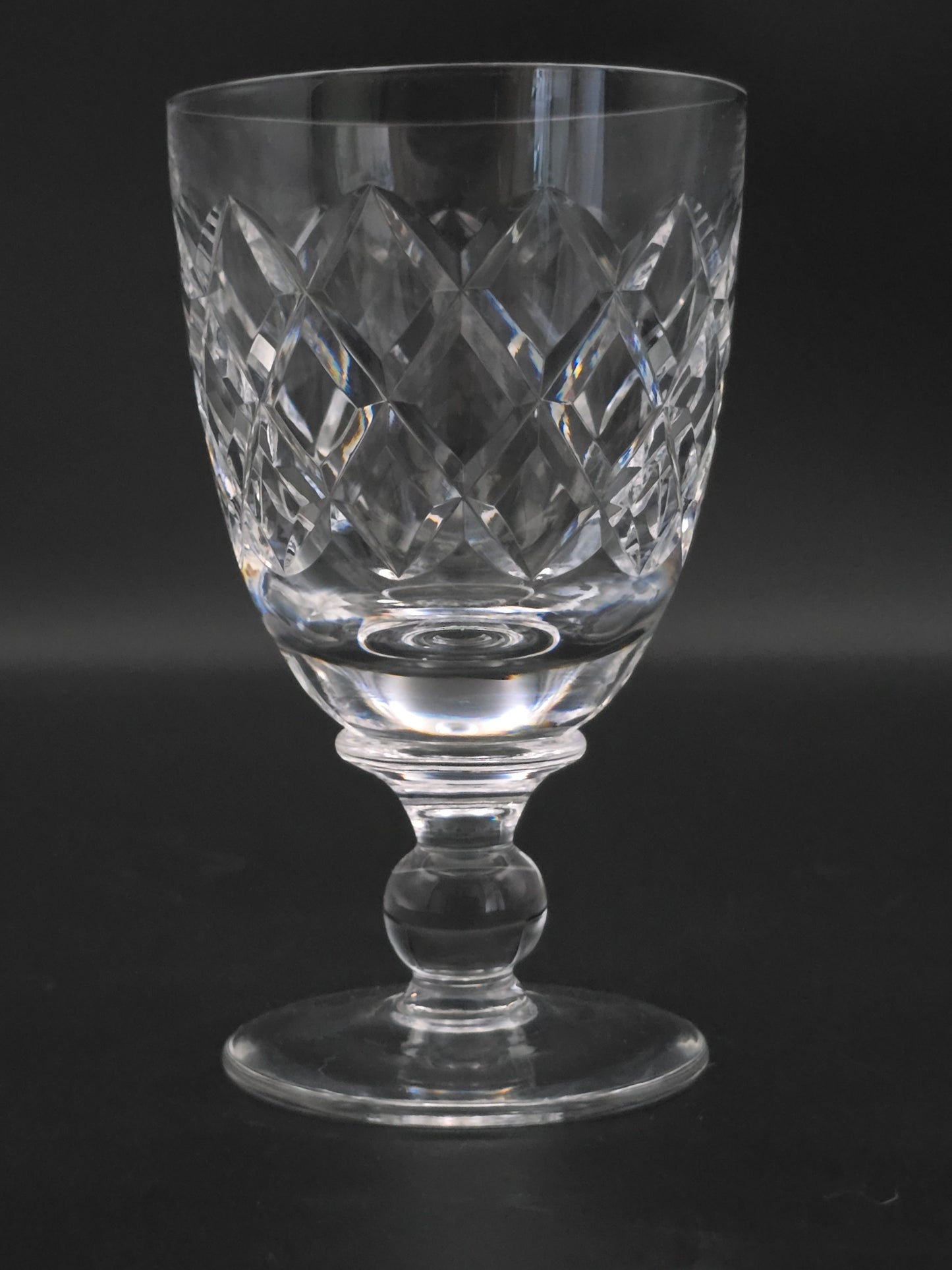 Set of 4 Crystal Glass goblets. 165ml. 12cm tall
