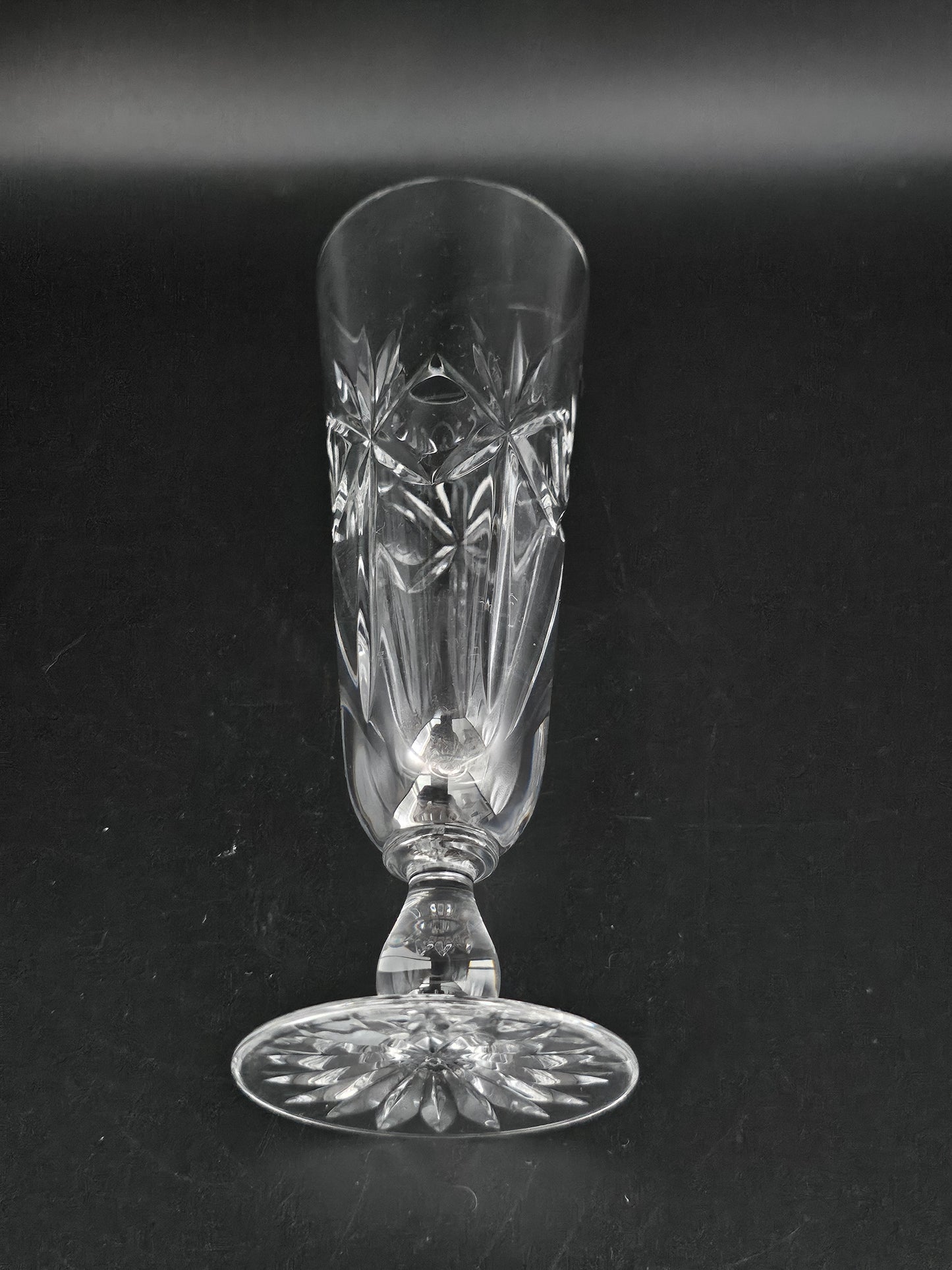 Set of 4 short stemmed Crystal Champagne Flutes. 17.5cm tall