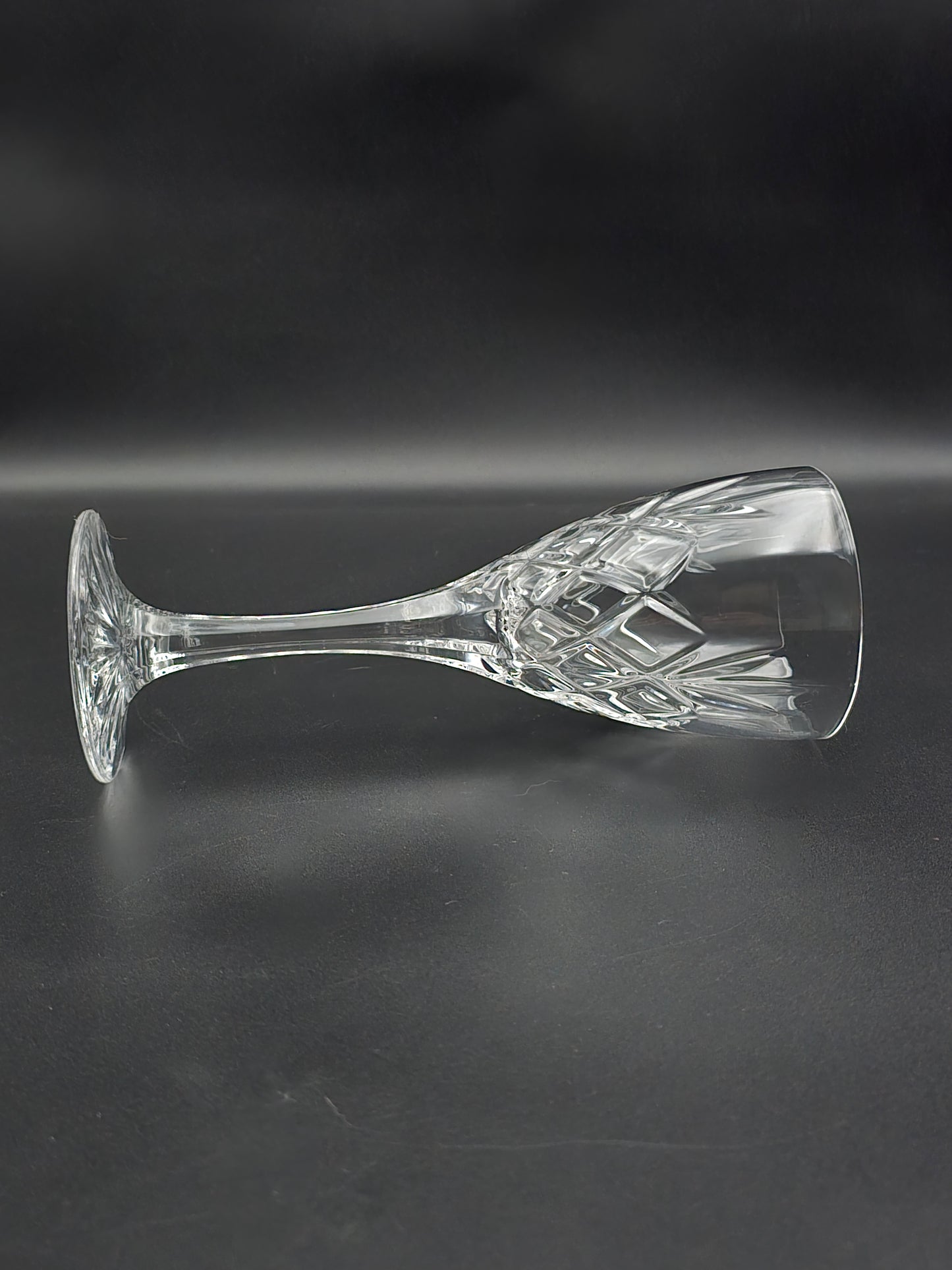 Single Royal Doulton tall Crystal wine glass 200ml 20cm tall