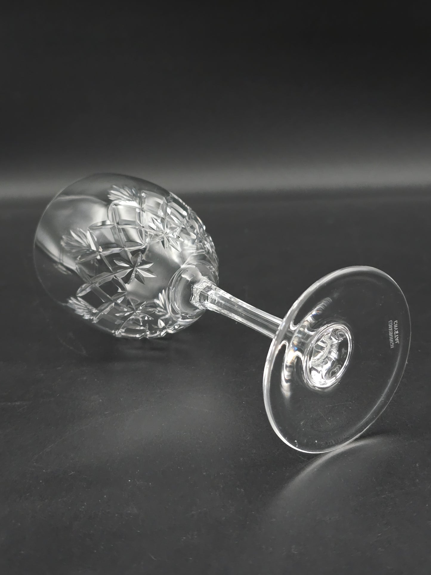 Set of 4 Edinburgh Crystal Kelso Pattern Crystal wine glasses 250ml