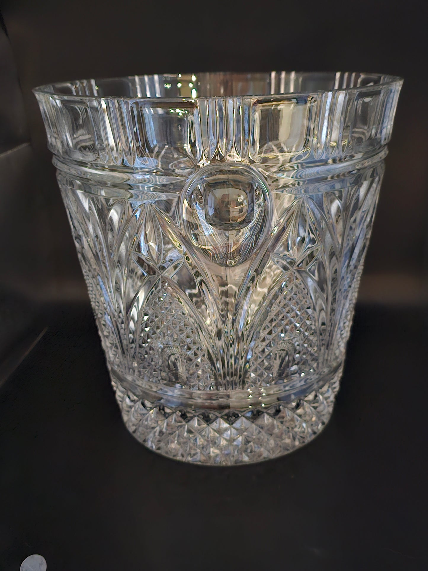 Fantastic Large Crystal Ice Bucket. Shannon Godinger. 25.4cm / 10". Very Heavy... 6.4kg!