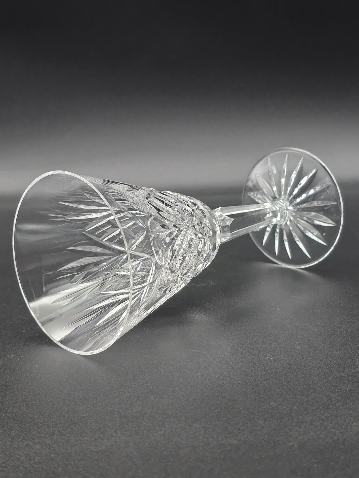 Set of 6 small Beautiful Crystal wine Glasses 175ml