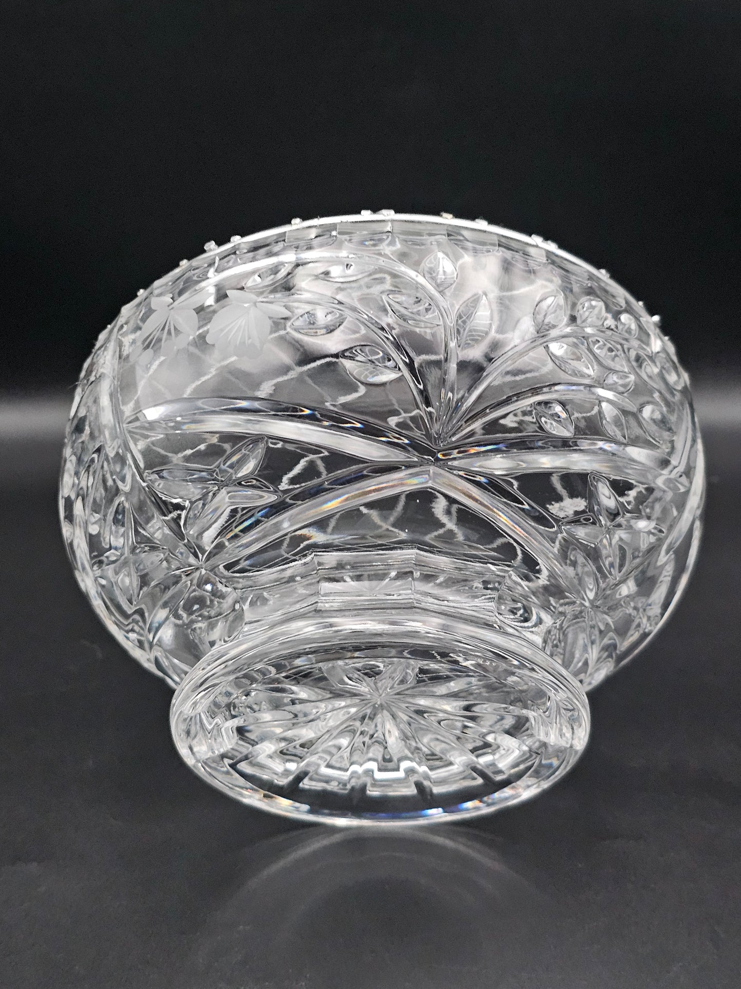 Beautiful small vintage Crystal Rose Posy bowl 10cm tall