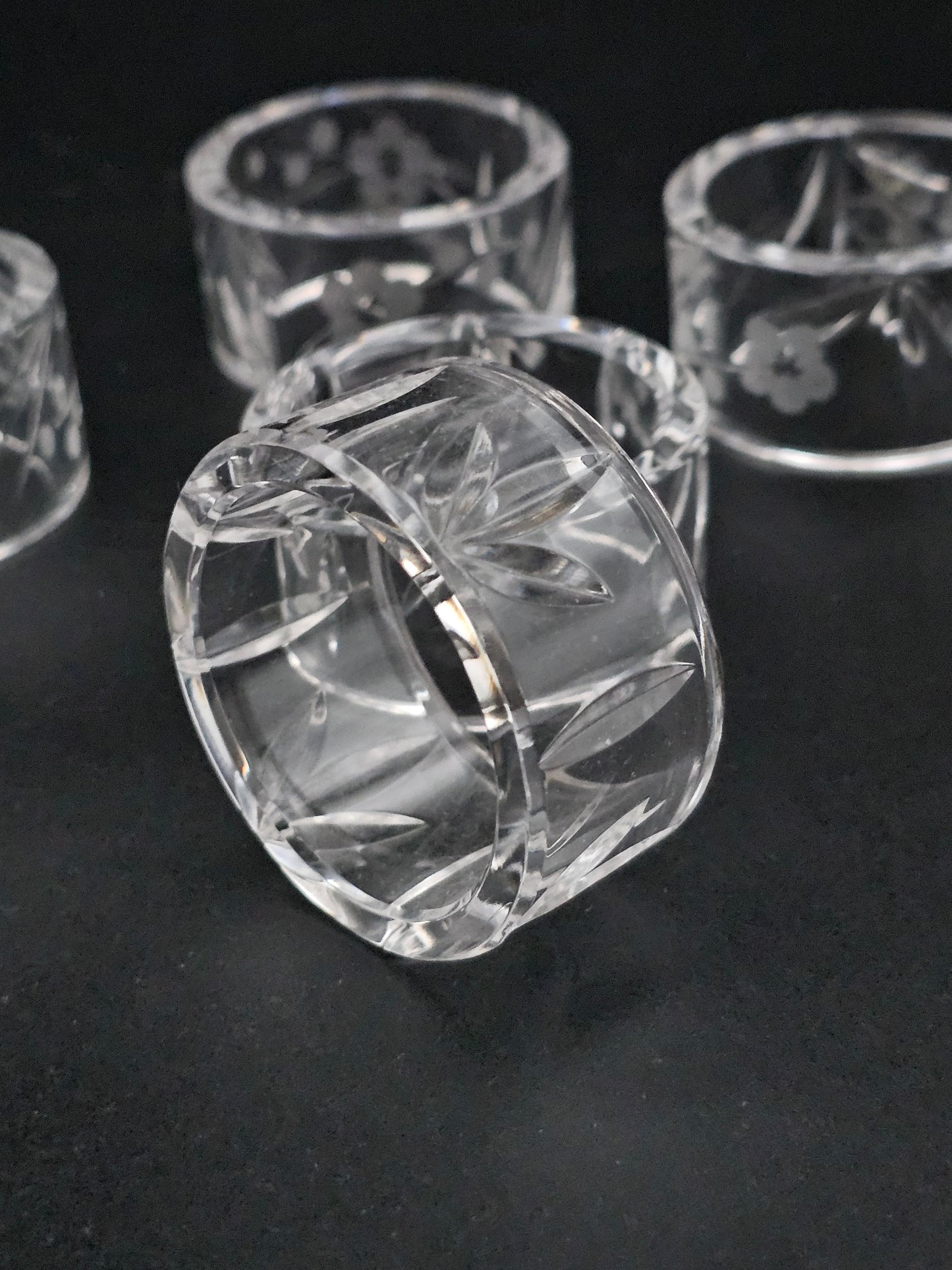 Royal Doulton Dorchester Napkin ring set boxed.5cm set of 6