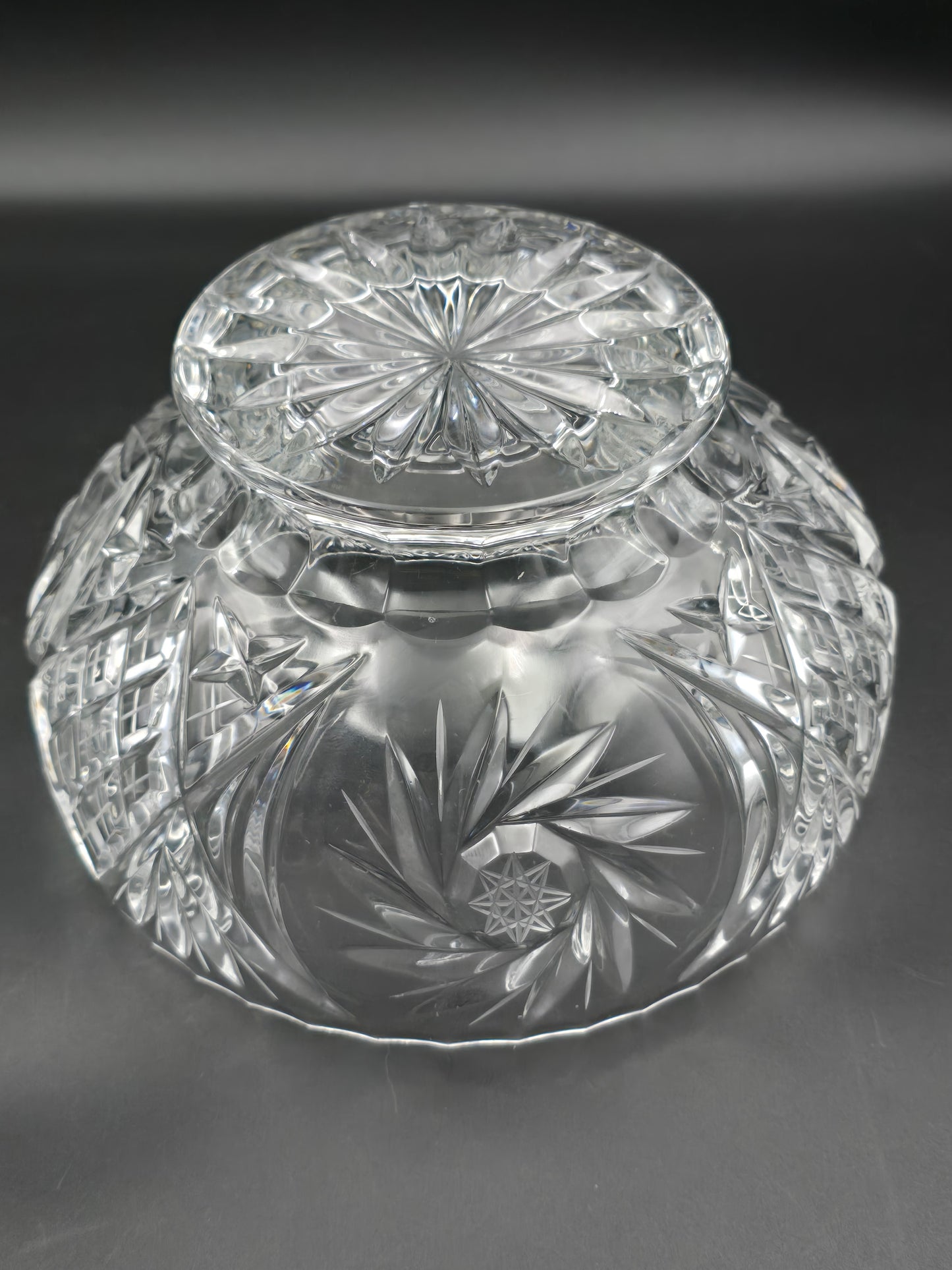 Bohemia Mayfair Lead Crystal Rose Bowl with Wire Frog – 20cm, Pinwheel Cut, Star Base, 1.7kg – Czech Republic