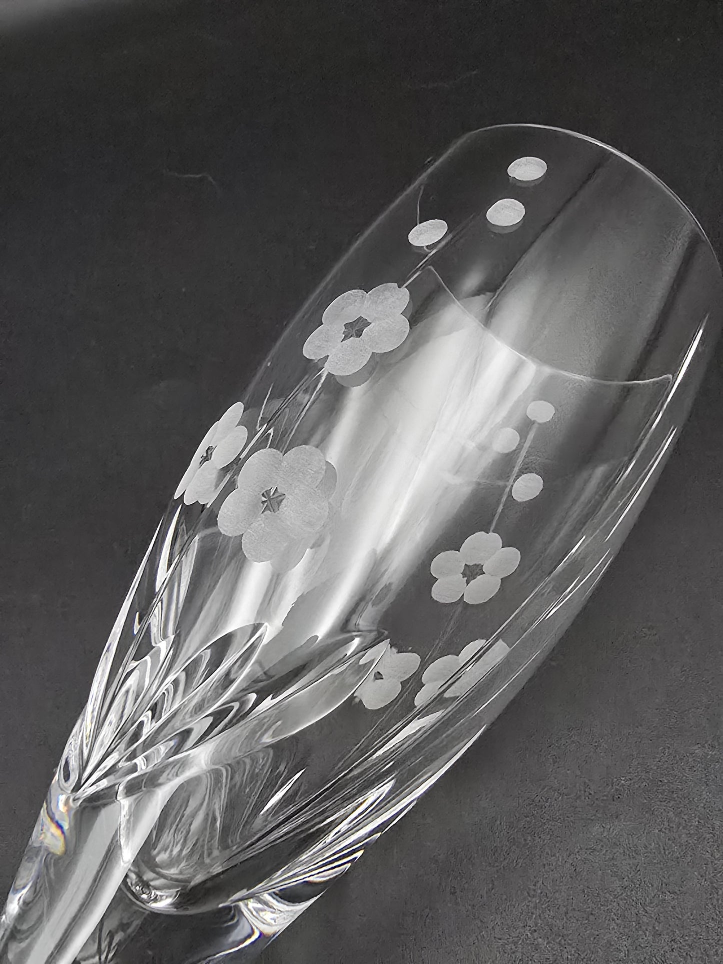 Single Royal Doulton Chelsea Pattern Crystal Champagne Flute.  200ml