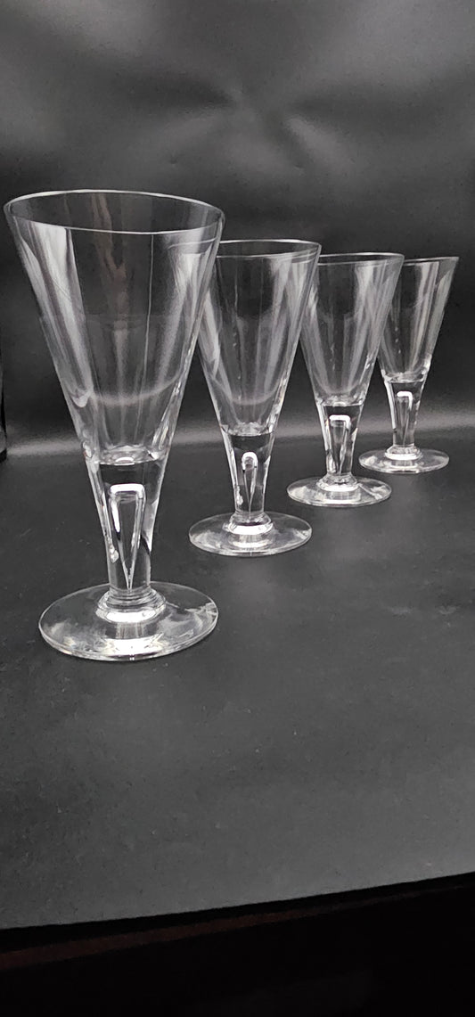 Set of 4 Dartington Sharon water glasses. 300ml 18cm tall designed by Frank Thrower