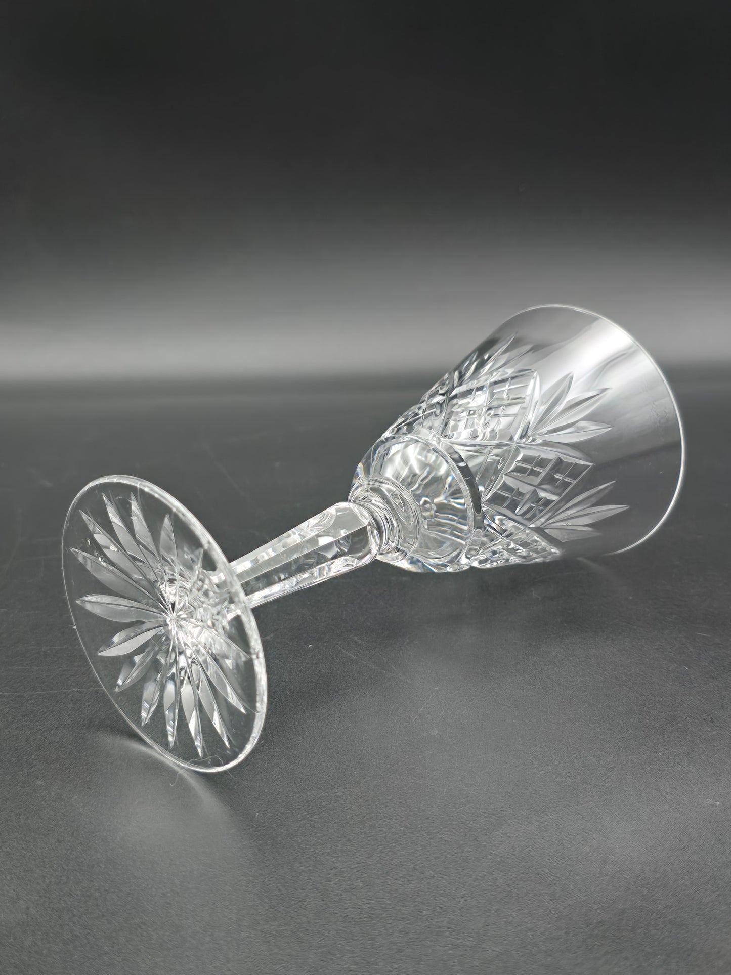 Set of 6 small Beautiful Crystal wine Glasses 175ml