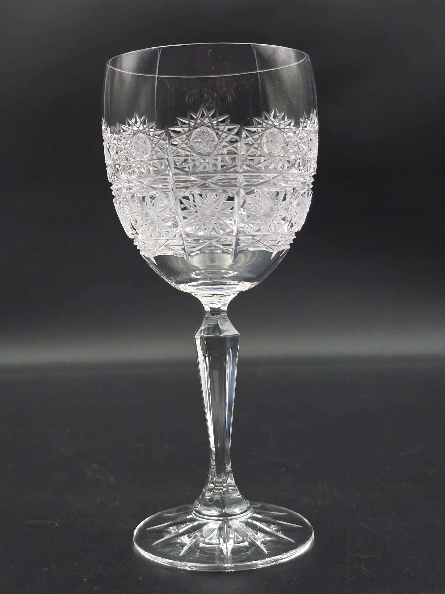 Set of 6 Bohemian vintage Crystal large wine glasses. 250ml