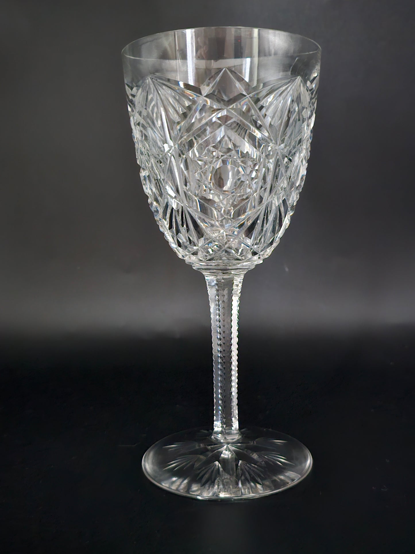 Stunning Baccarat Crystal Large Wine Glasses. 250ml Lagny Pattern. Set of 4.