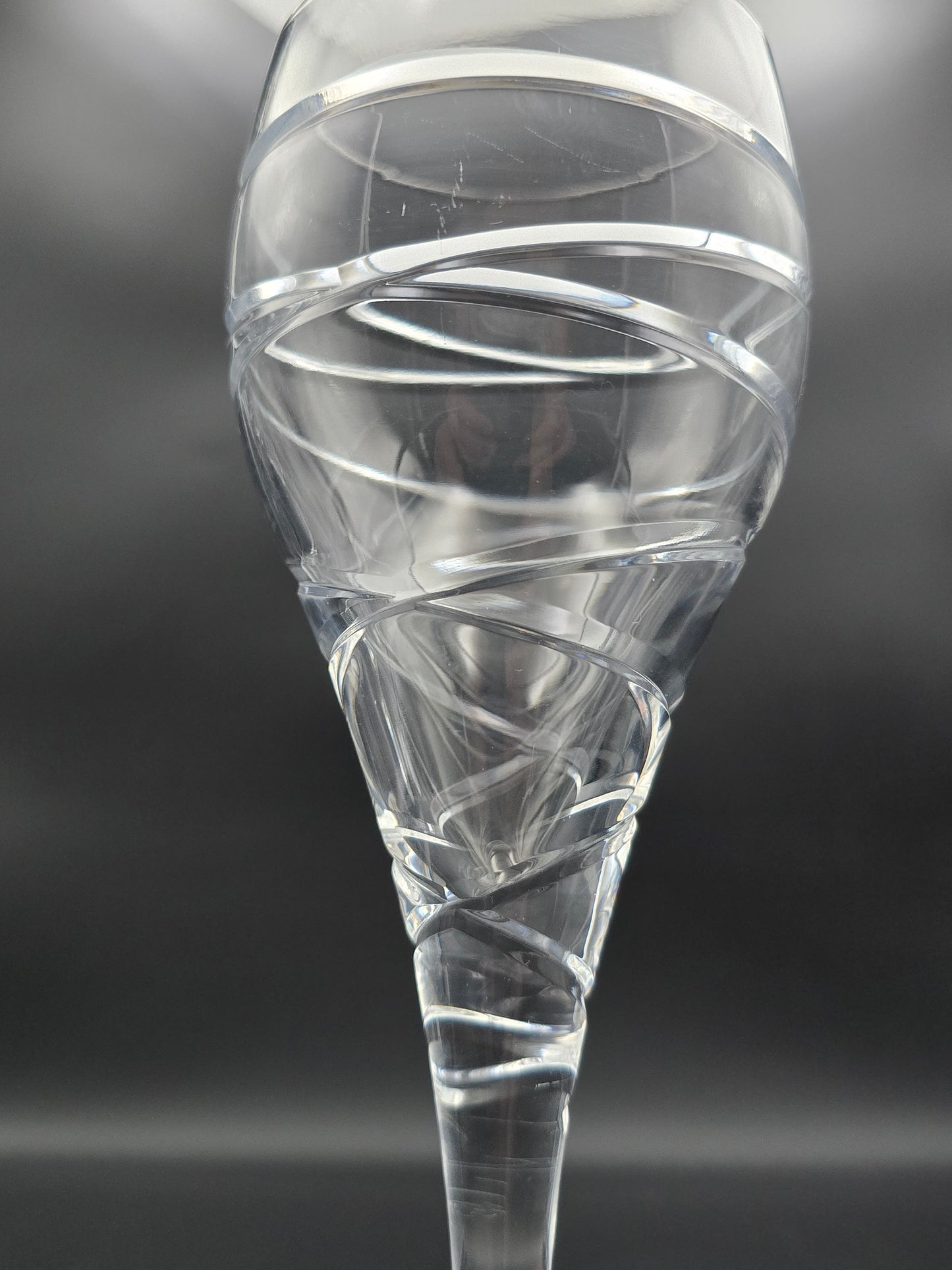Set of 4 Large Crystal Wine Glasses 350ml 25cm tall.