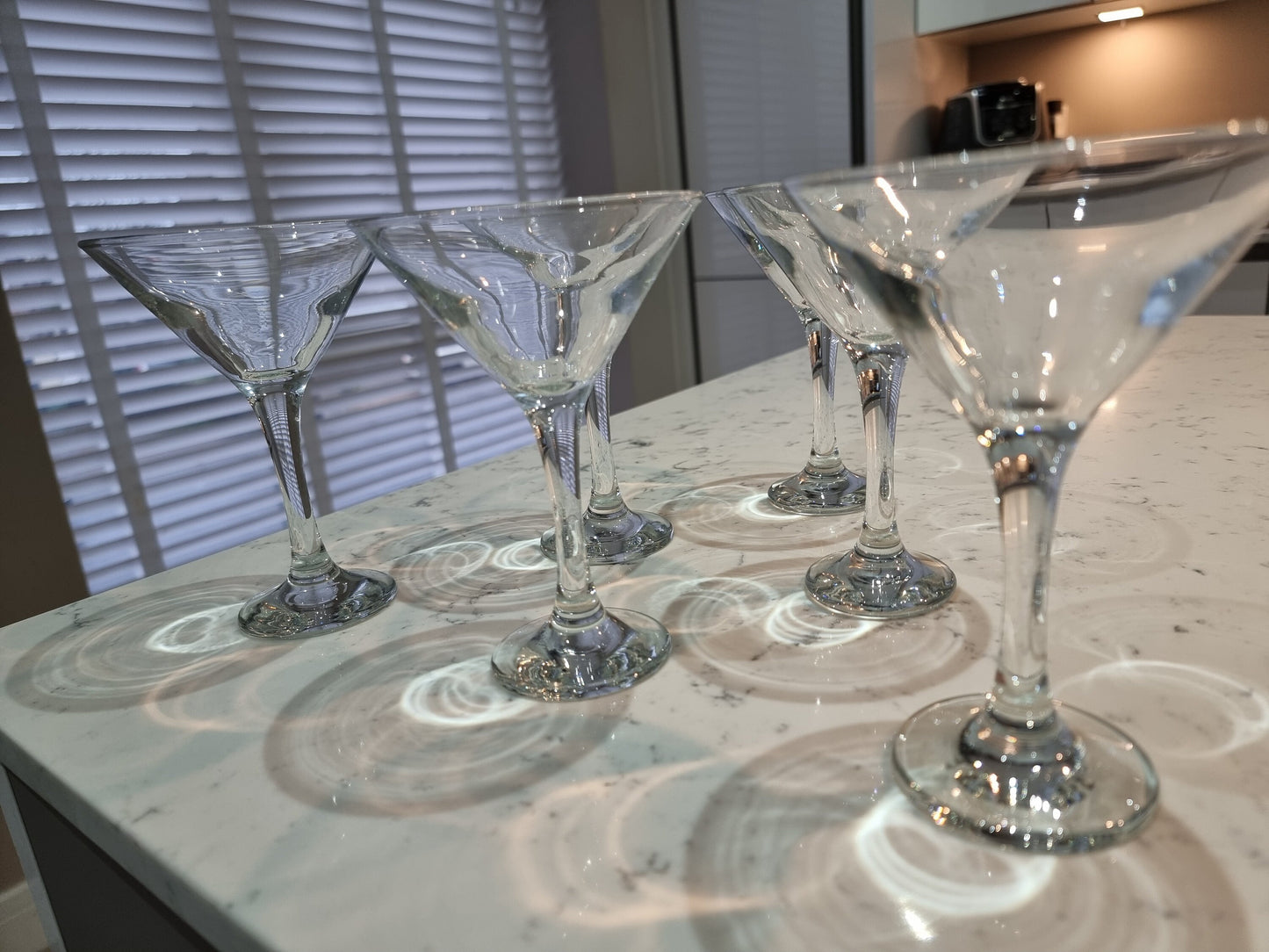 Fantastic set of 6 Martini glasses