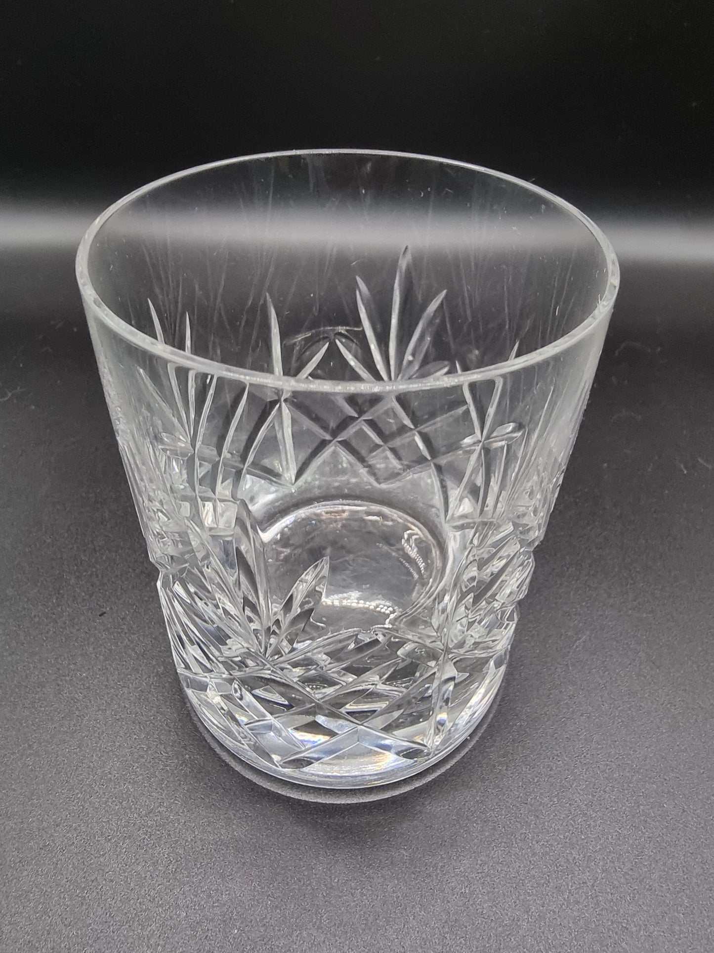 Single Crystal Glass Tumbler