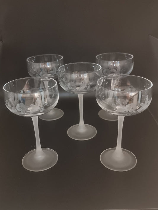 Stunning vintage Avon hummingbird Crystal champagne coupes - Set of 5